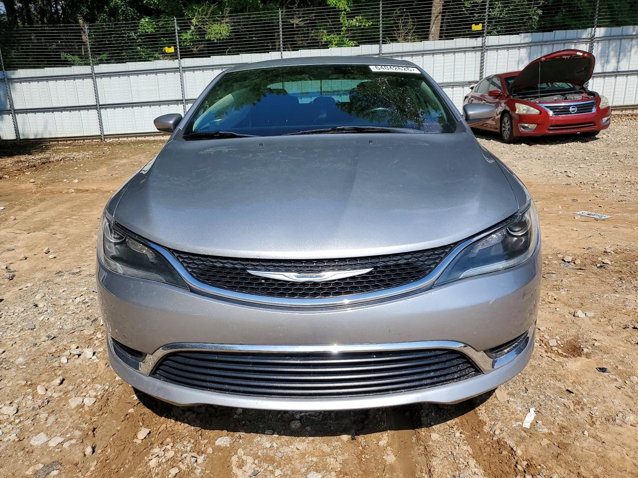 2015 Chrysler 200 Limited Silver vin: 1C3CCCAB2FN608253
