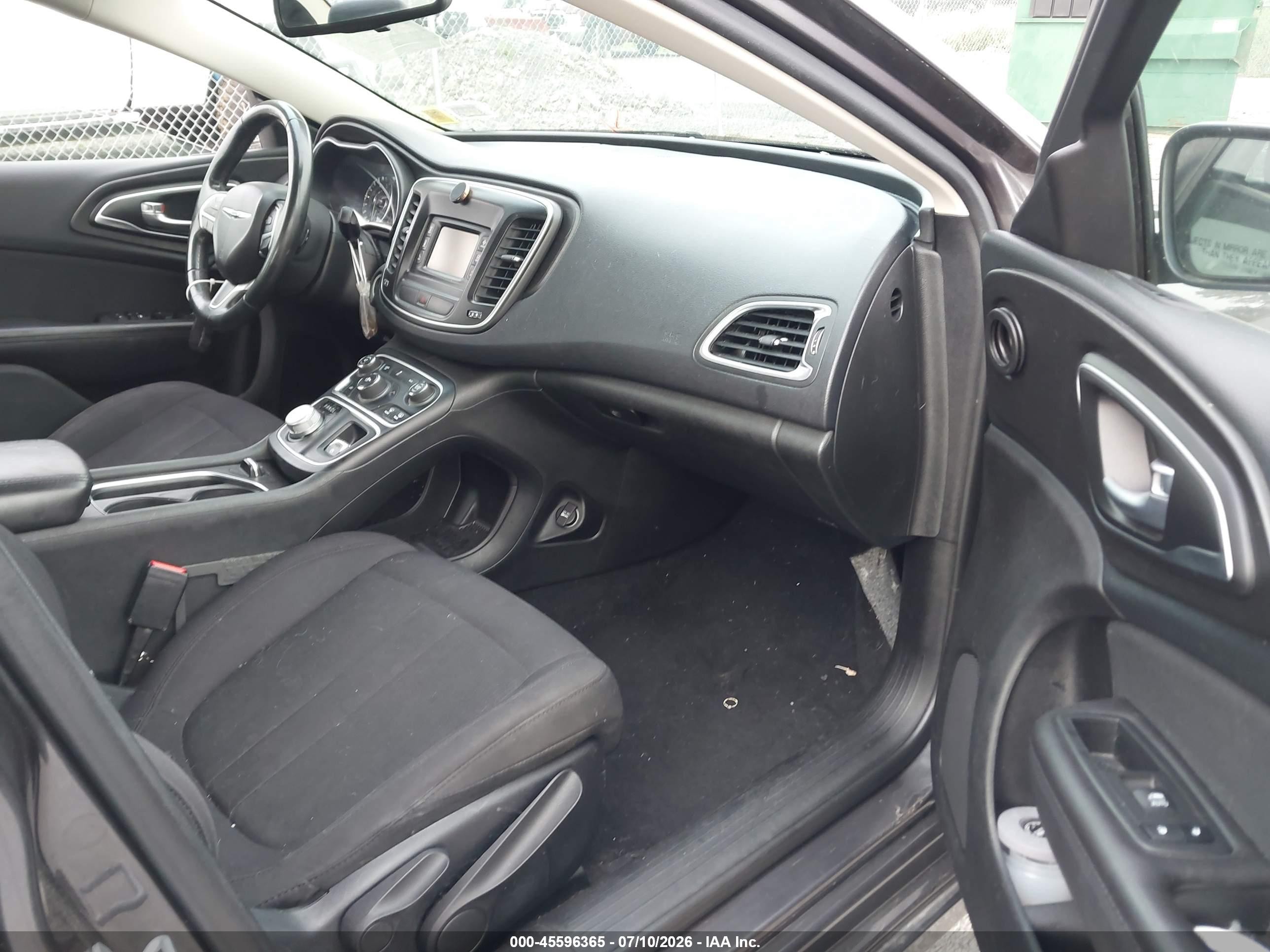 2015 Chrysler 200 Limited Gray vin: 1C3CCCAB2FN633413