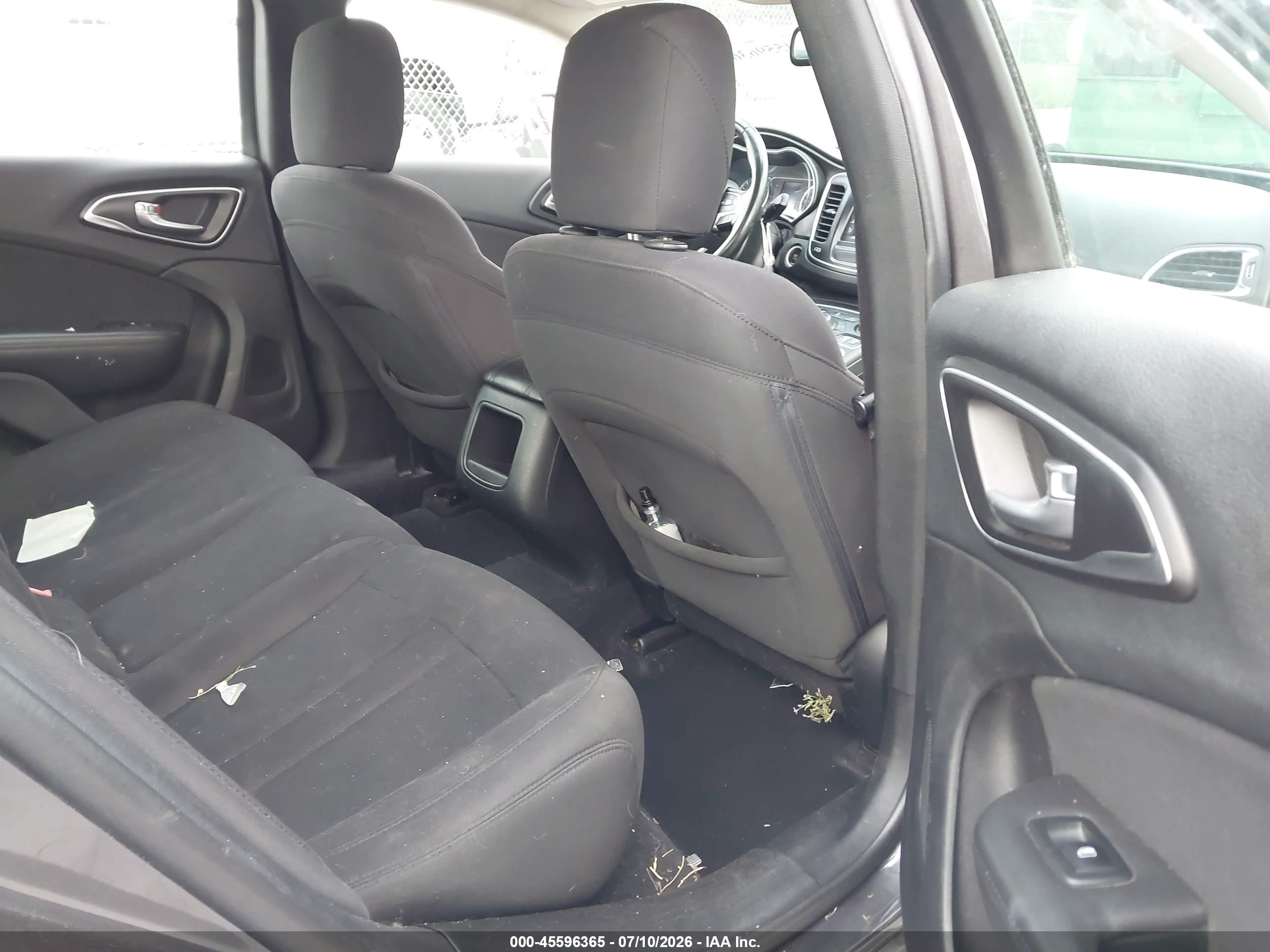 2015 Chrysler 200 Limited Gray vin: 1C3CCCAB2FN633413