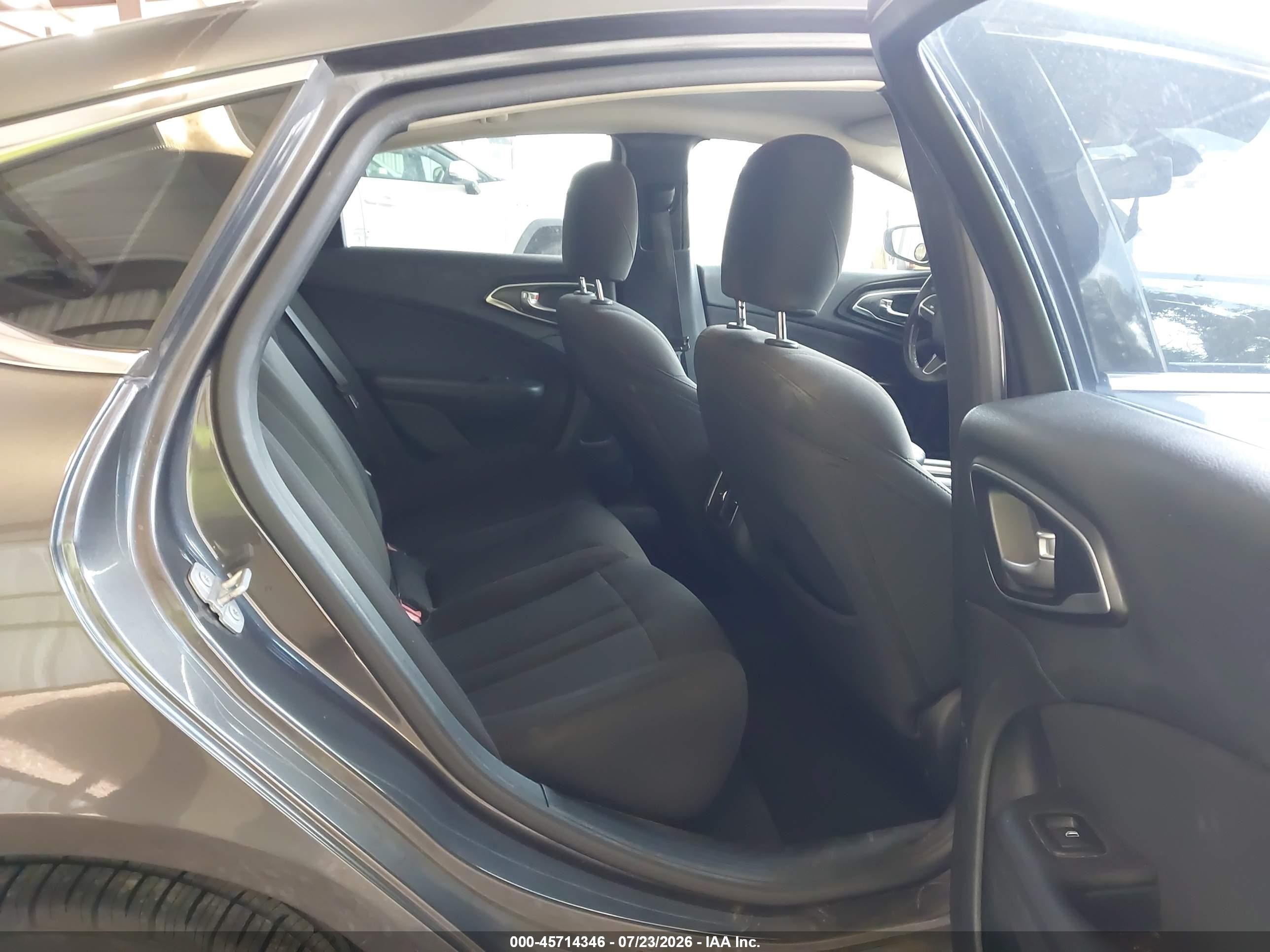 2015 Chrysler 200 Limited Gray vin: 1C3CCCAB2FN709681