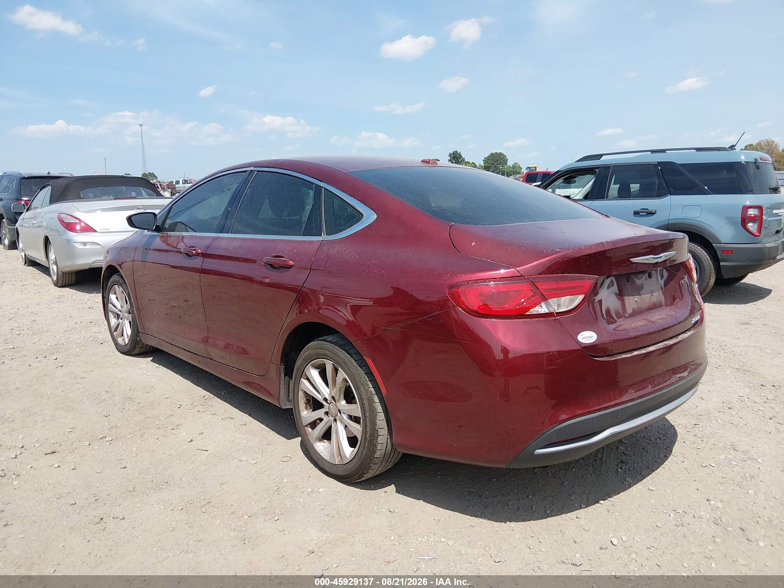 2015 Chrysler 200 Limited Бордовый vin: 1C3CCCAB2FN712418