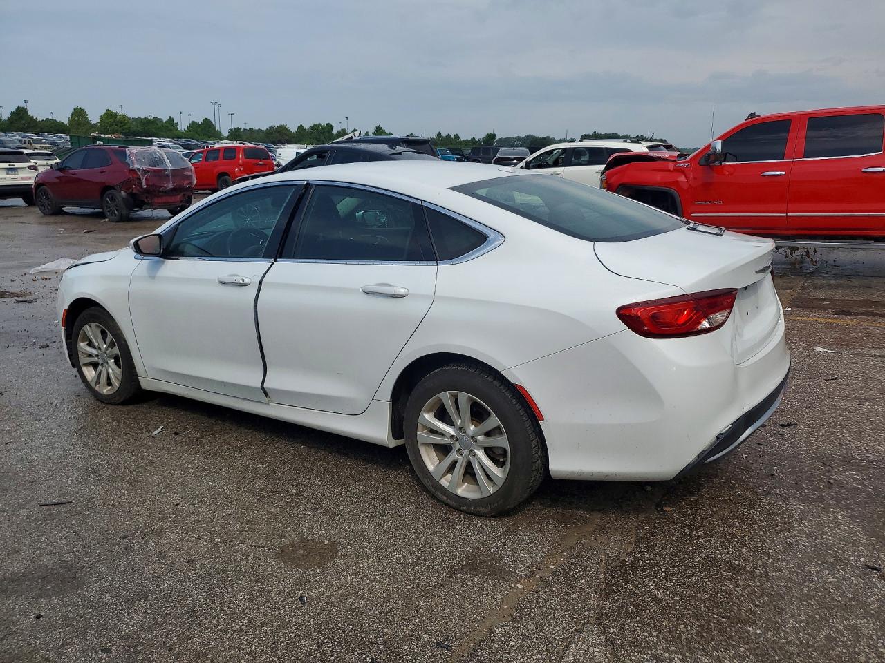 2015 Chrysler 200 Limited White vin: 1C3CCCAB2FN712466