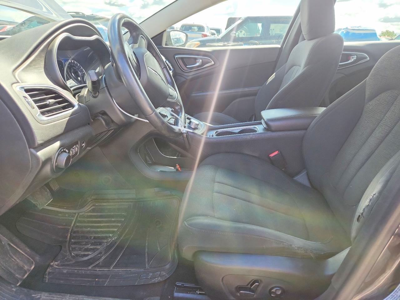 2015 Chrysler 200 Limited Gray vin: 1C3CCCAB2FN754569