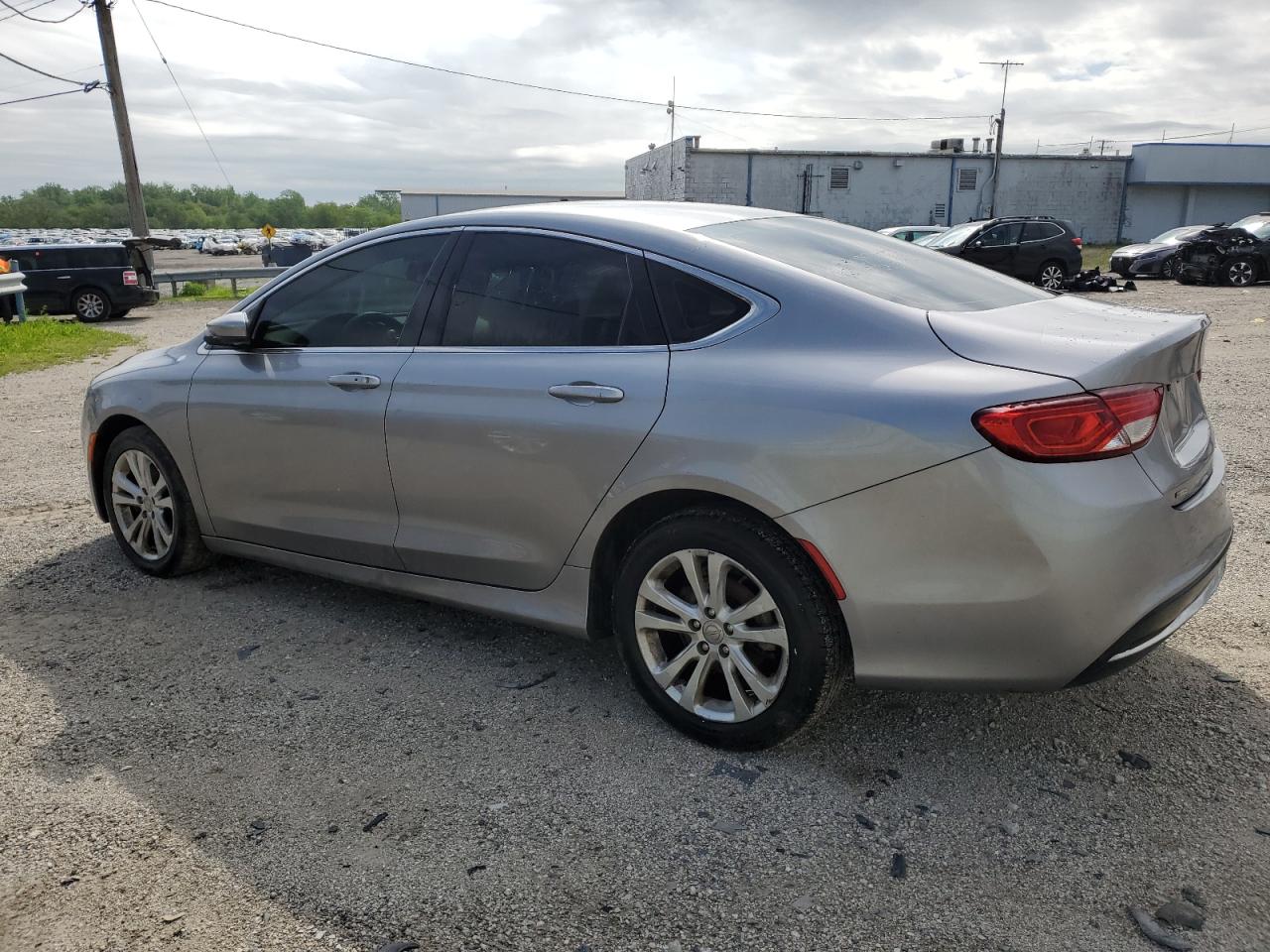 2016 Chrysler 200 Limited Silver vin: 1C3CCCAB2GN140607