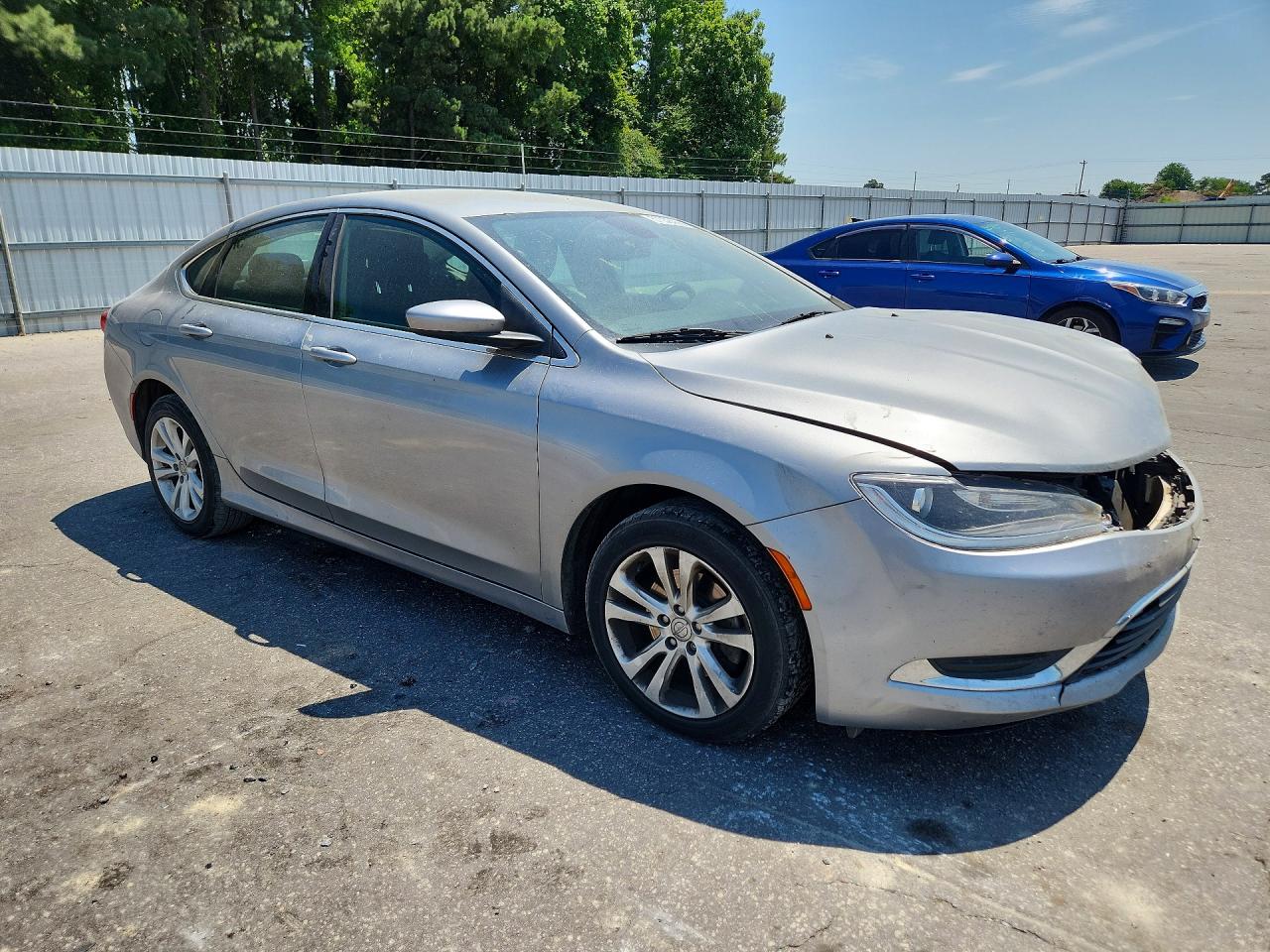 2015 Chrysler 200 Limited Silver vin: 1C3CCCAB3FN526354