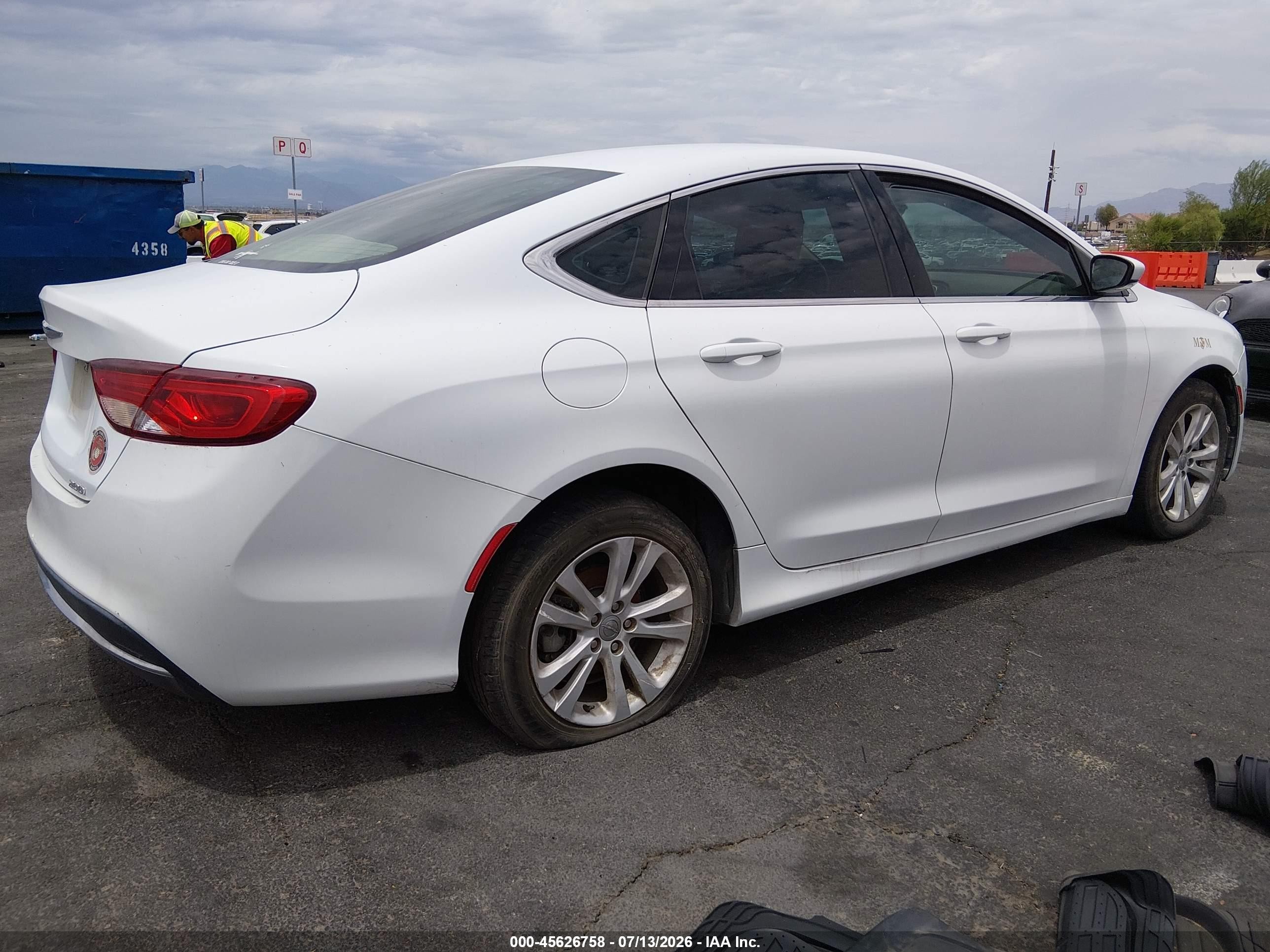 2015 Chrysler 200 Limited White vin: 1C3CCCAB3FN574887