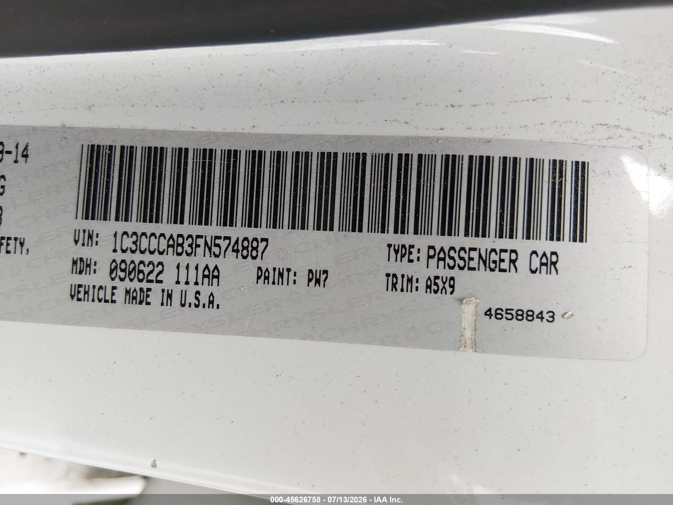 2015 Chrysler 200 Limited White vin: 1C3CCCAB3FN574887
