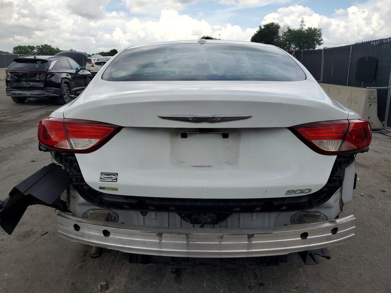 2015 Chrysler 200 Белый vin: 1C3CCCAB3FN598770