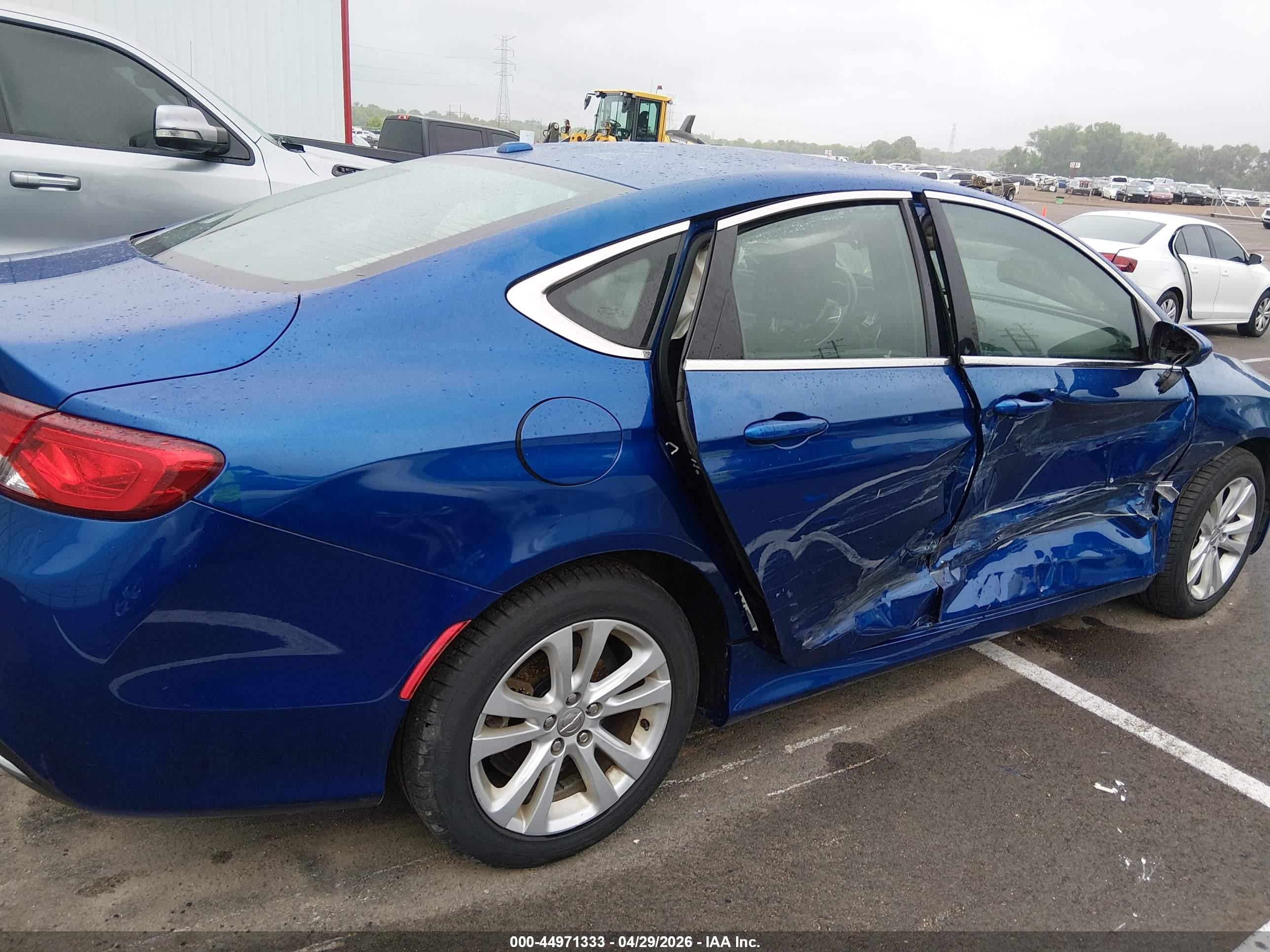 2015 Chrysler 200 Limited Синий vin: 1C3CCCAB3FN630987