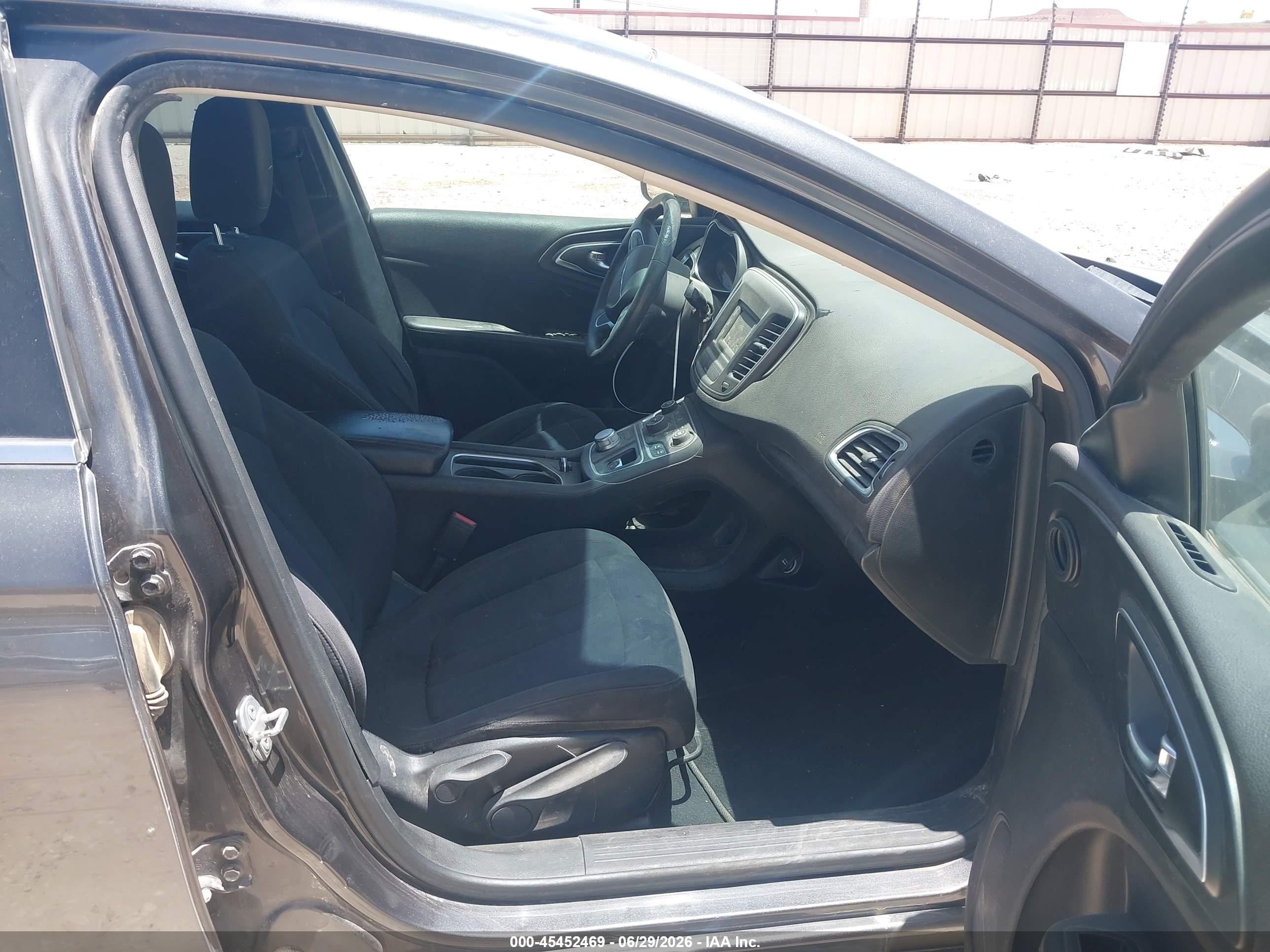 2015 Chrysler 200 Limited Gray vin: 1C3CCCAB3FN637633