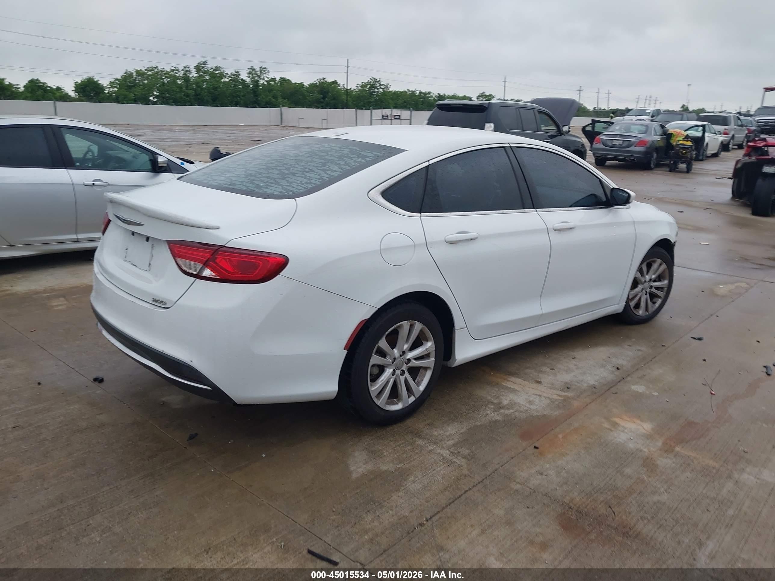 2015 Chrysler 200 Limited White vin: 1C3CCCAB3FN653072