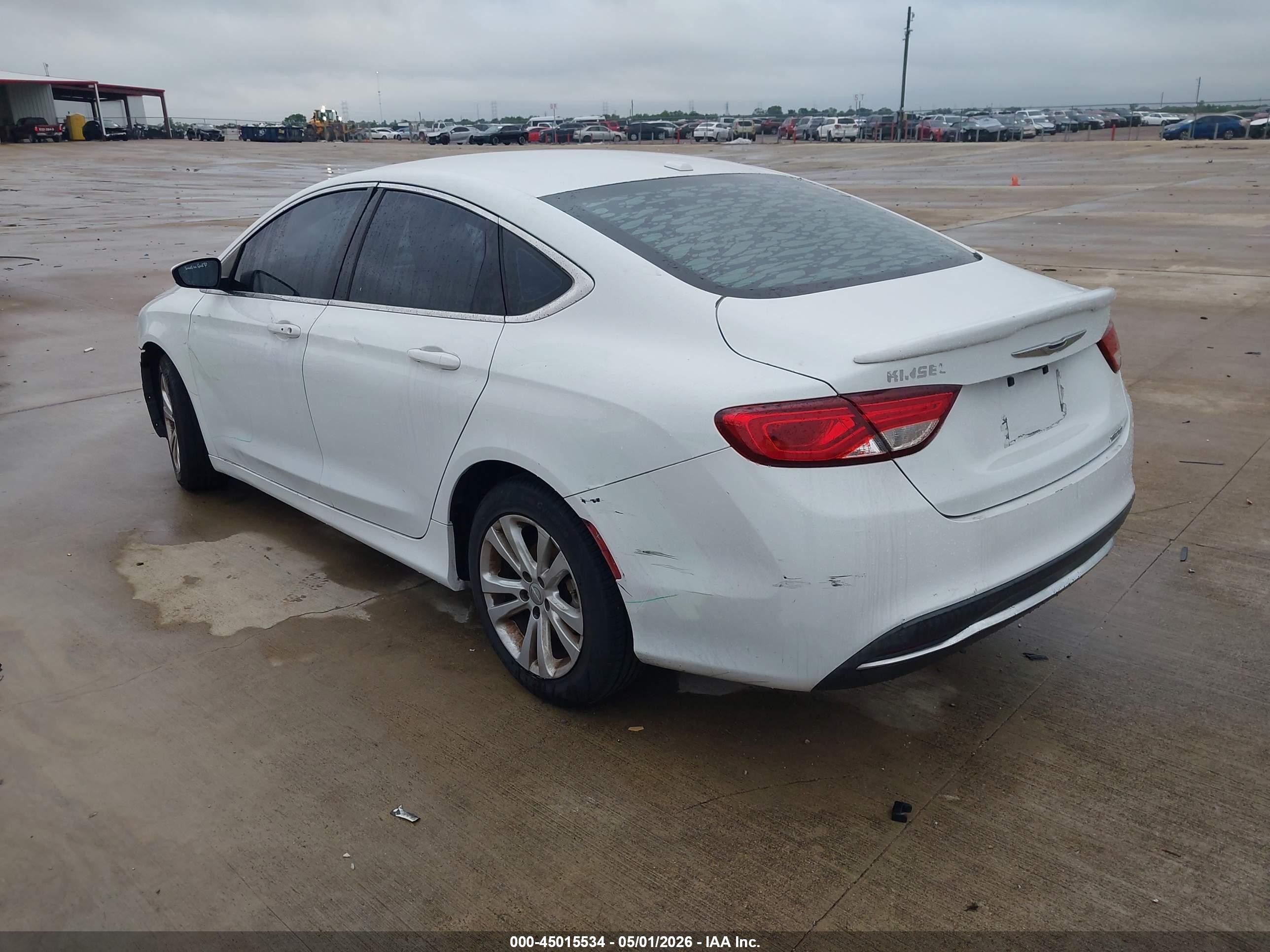 2015 Chrysler 200 Limited White vin: 1C3CCCAB3FN653072