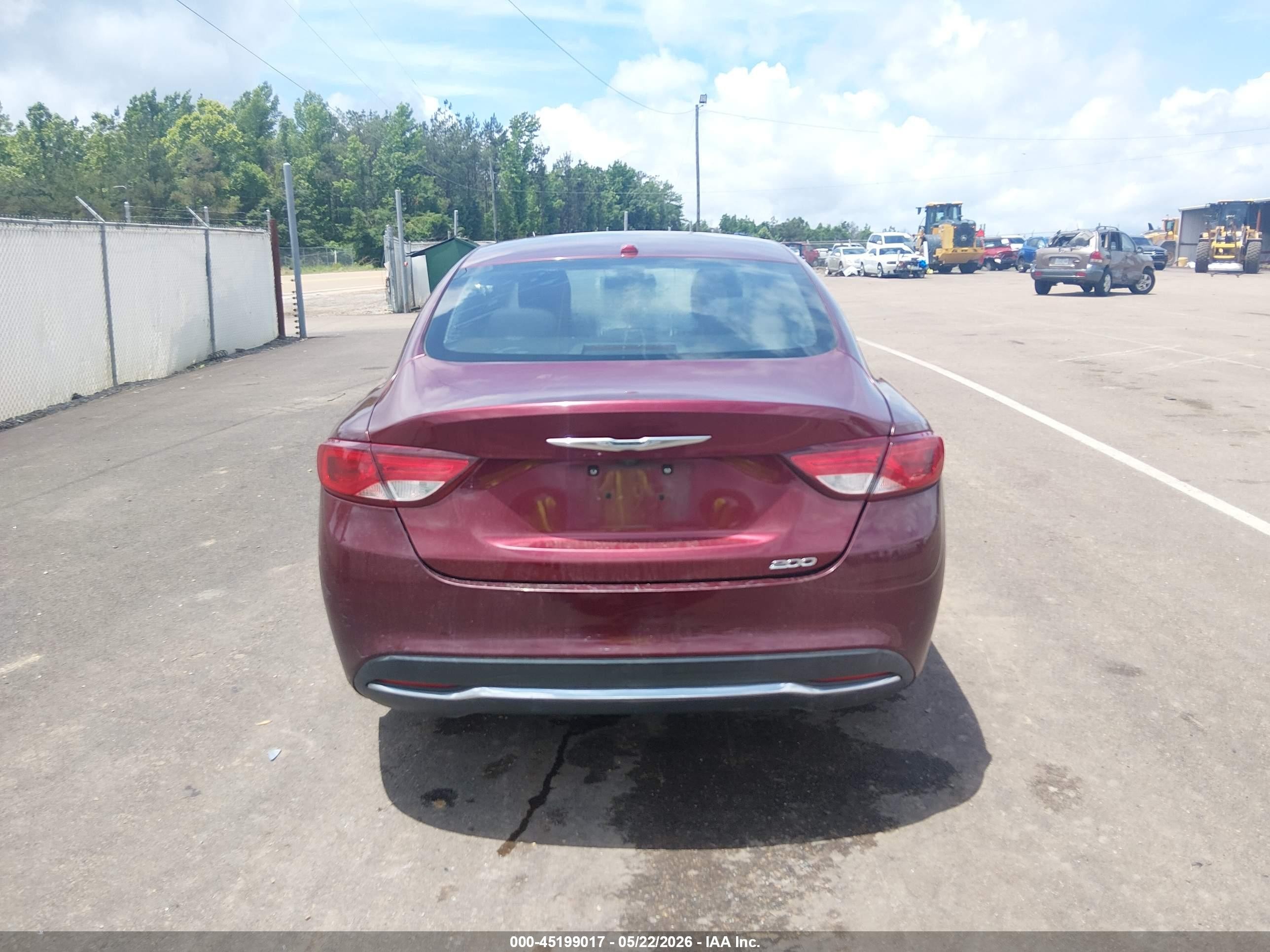 2015 Chrysler 200 Limited Maroon vin: 1C3CCCAB3FN694267