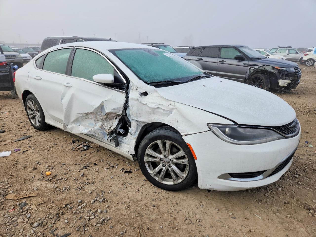 2015 Chrysler 200 Limited White vin: 1C3CCCAB3FN708491