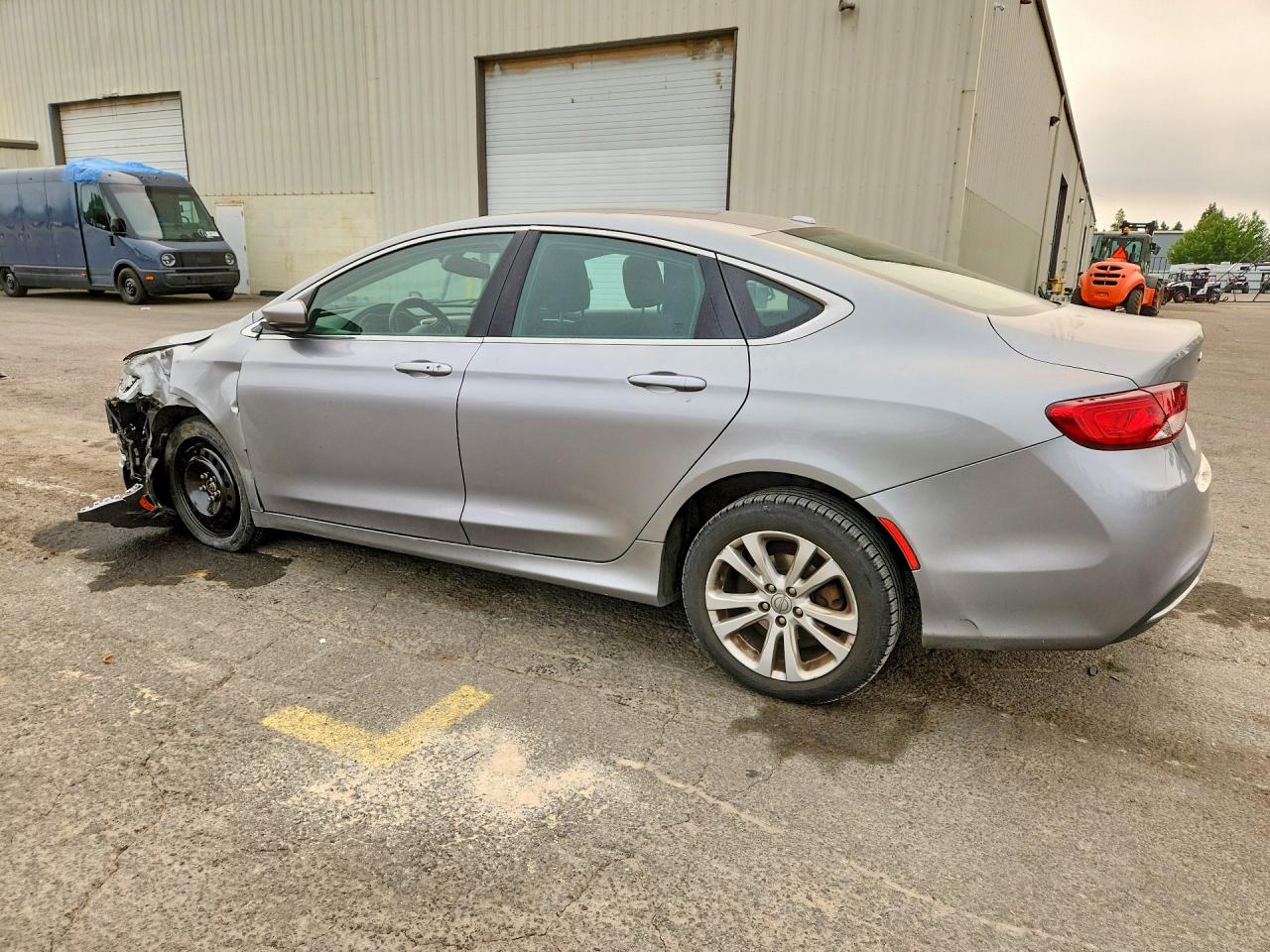 2015 Chrysler 200 Limited Серебряный vin: 1C3CCCAB3FN726134