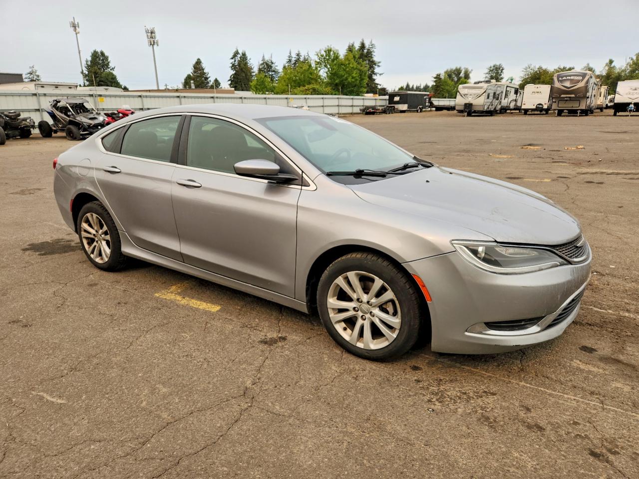 2015 Chrysler 200 Limited Серебряный vin: 1C3CCCAB3FN726134