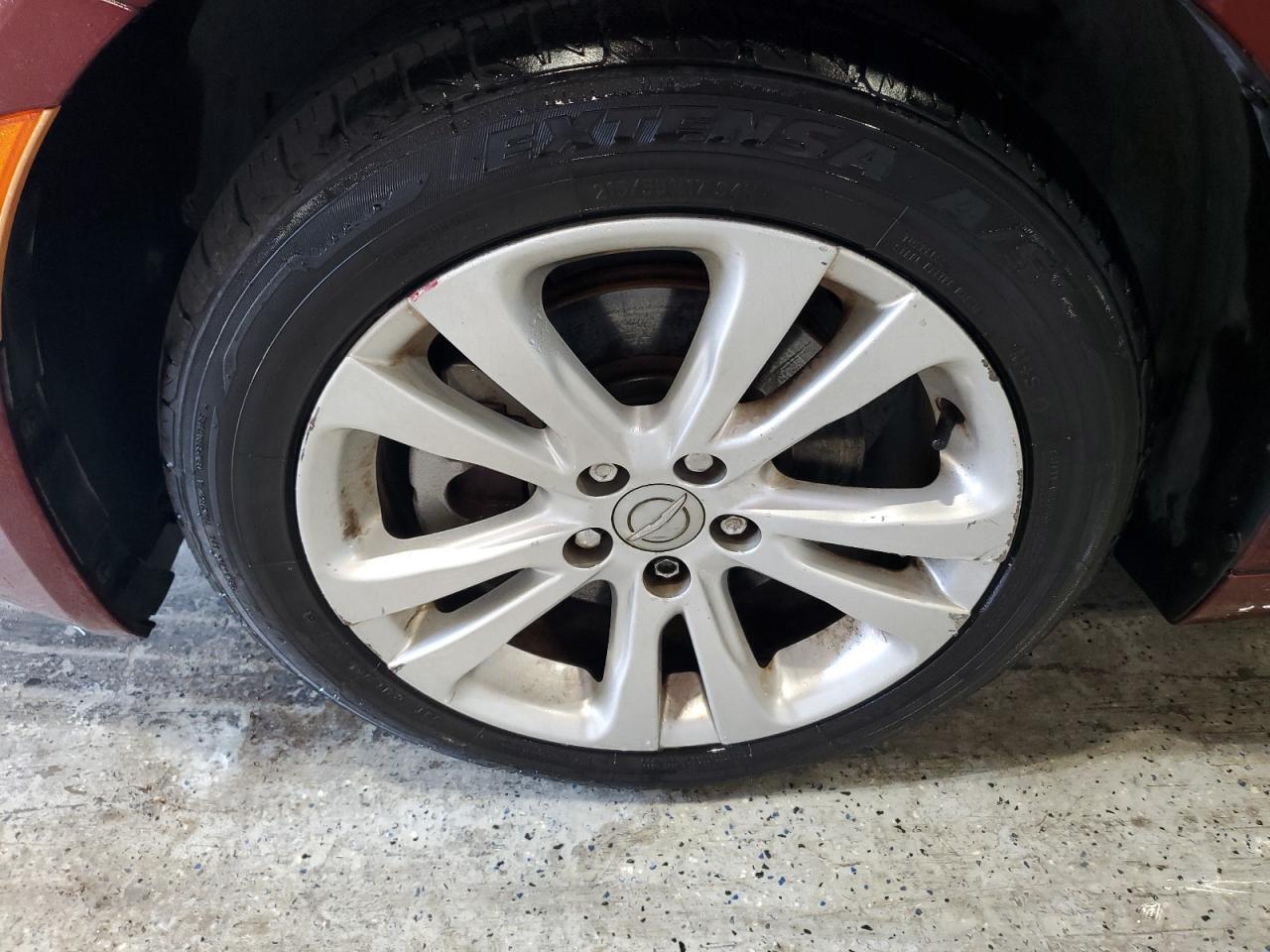 2016 Chrysler 200 Limited Темно-бордовый vin: 1C3CCCAB3GN148246 Damage: Left Front Wheel, Curb Rash, 1 To 2 Inches
