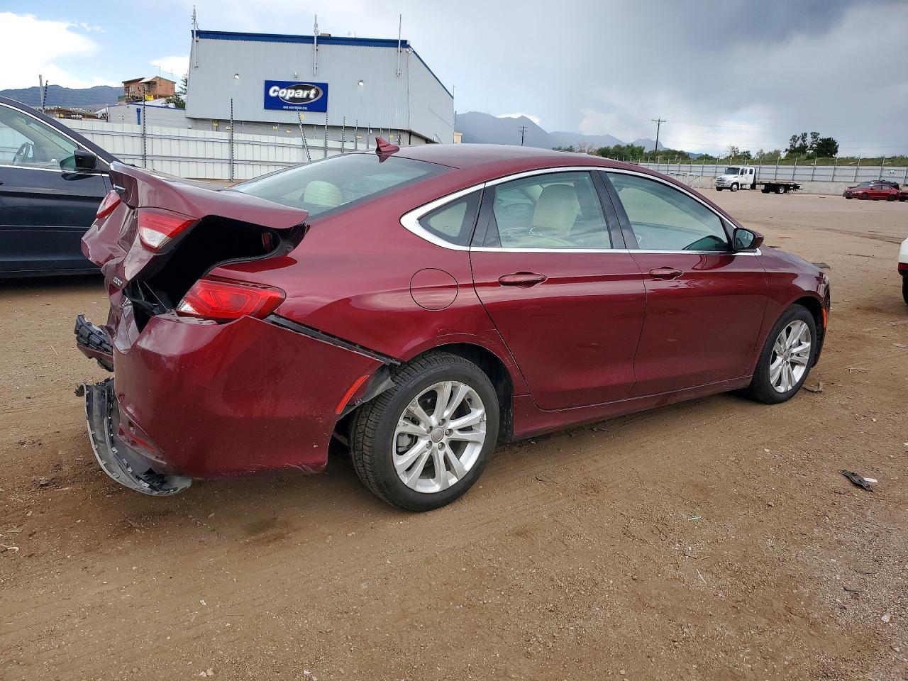 2016 Chrysler 200 Limited Burgundy vin: 1C3CCCAB3GN165516