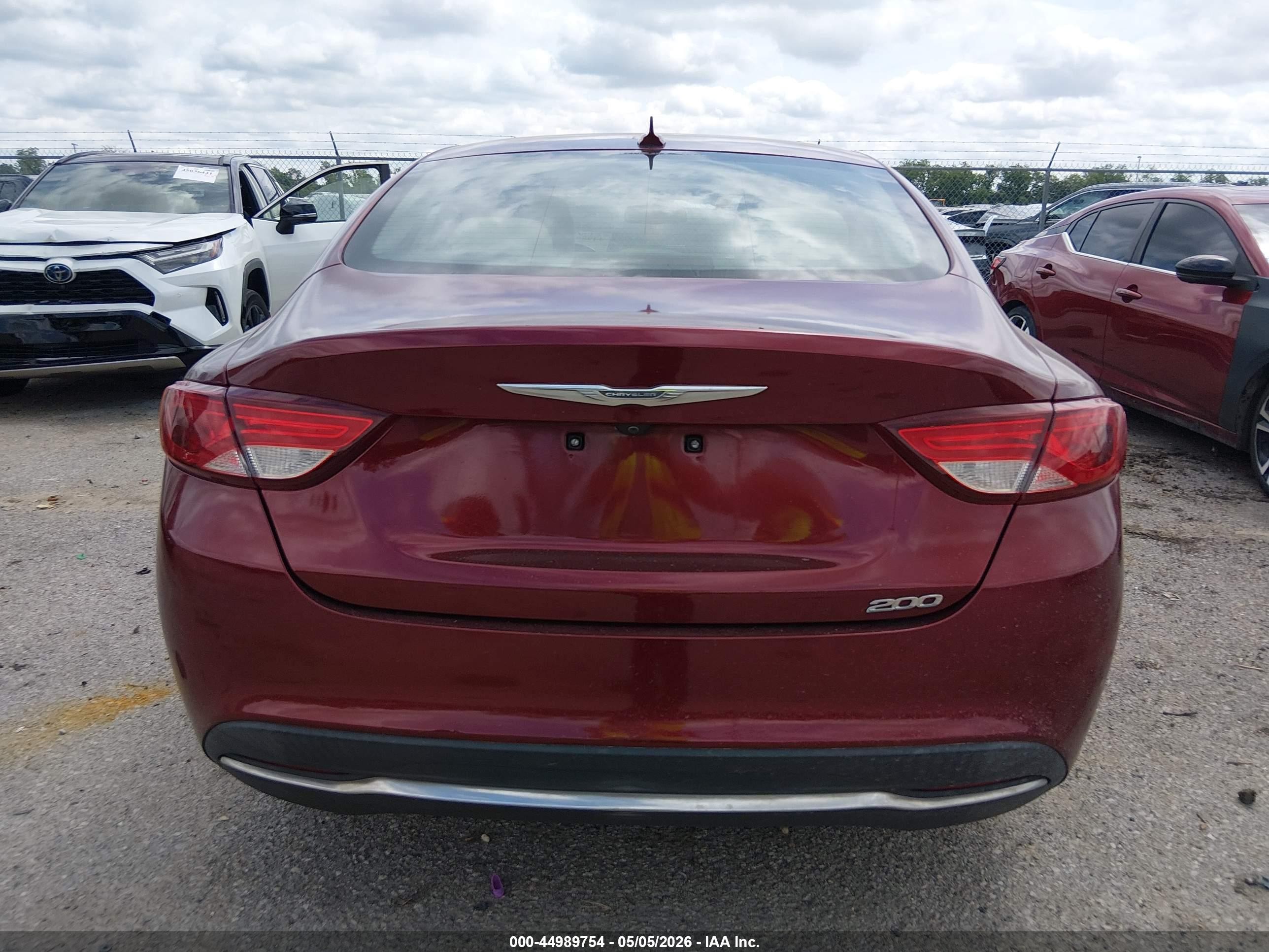 2017 Chrysler 200 Limited Platinum Red vin: 1C3CCCAB3HN501473