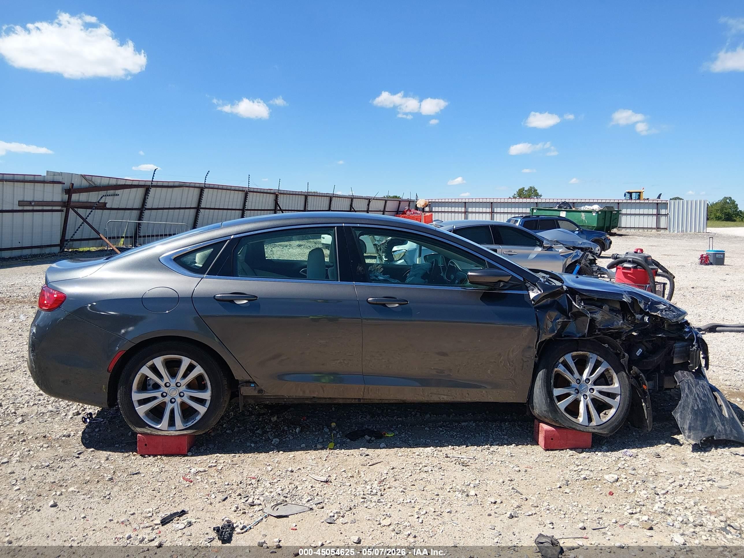 2015 Chrysler 200 Limited Серый vin: 1C3CCCAB4FN537315