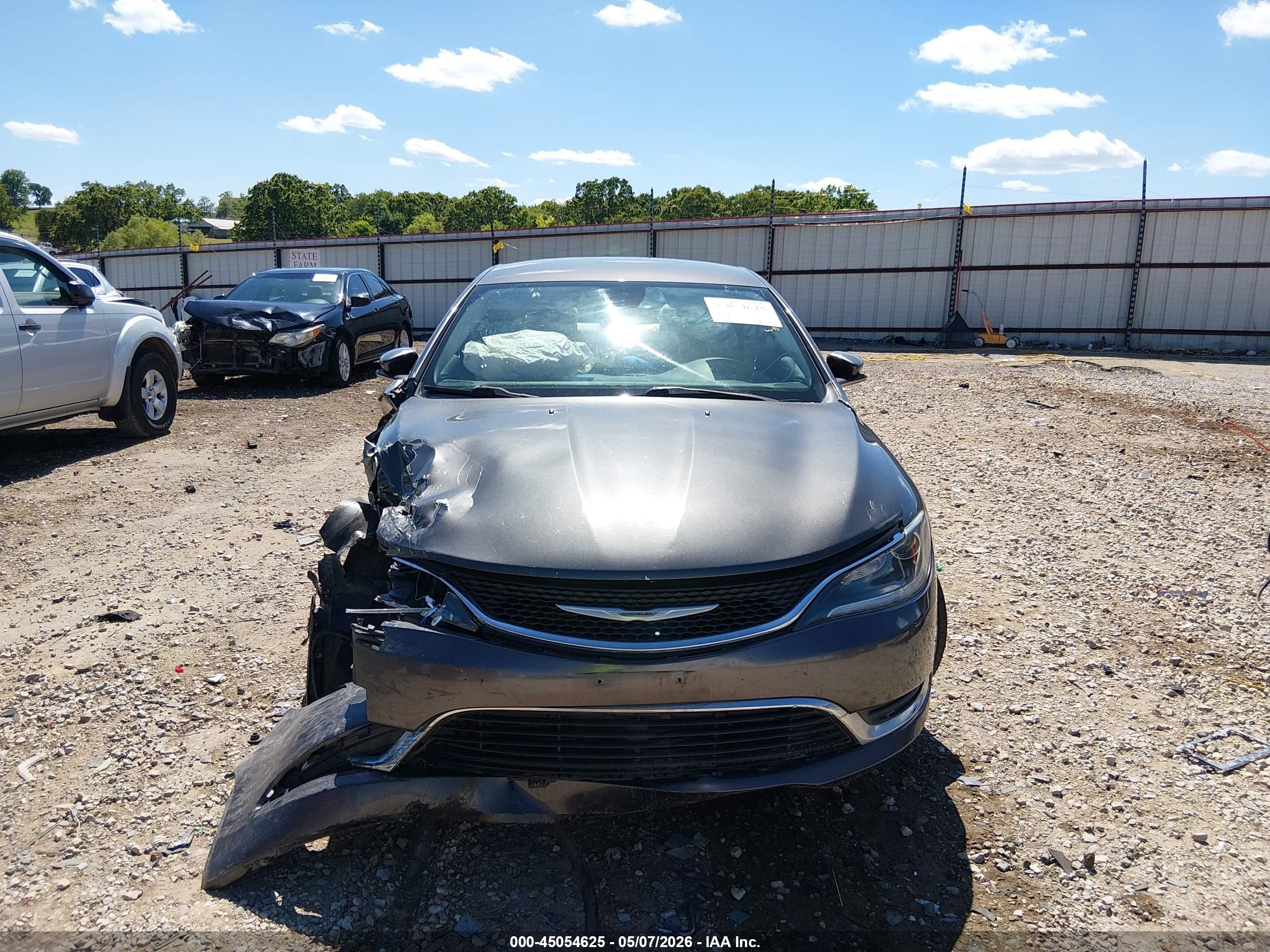 2015 Chrysler 200 Limited Серый vin: 1C3CCCAB4FN537315