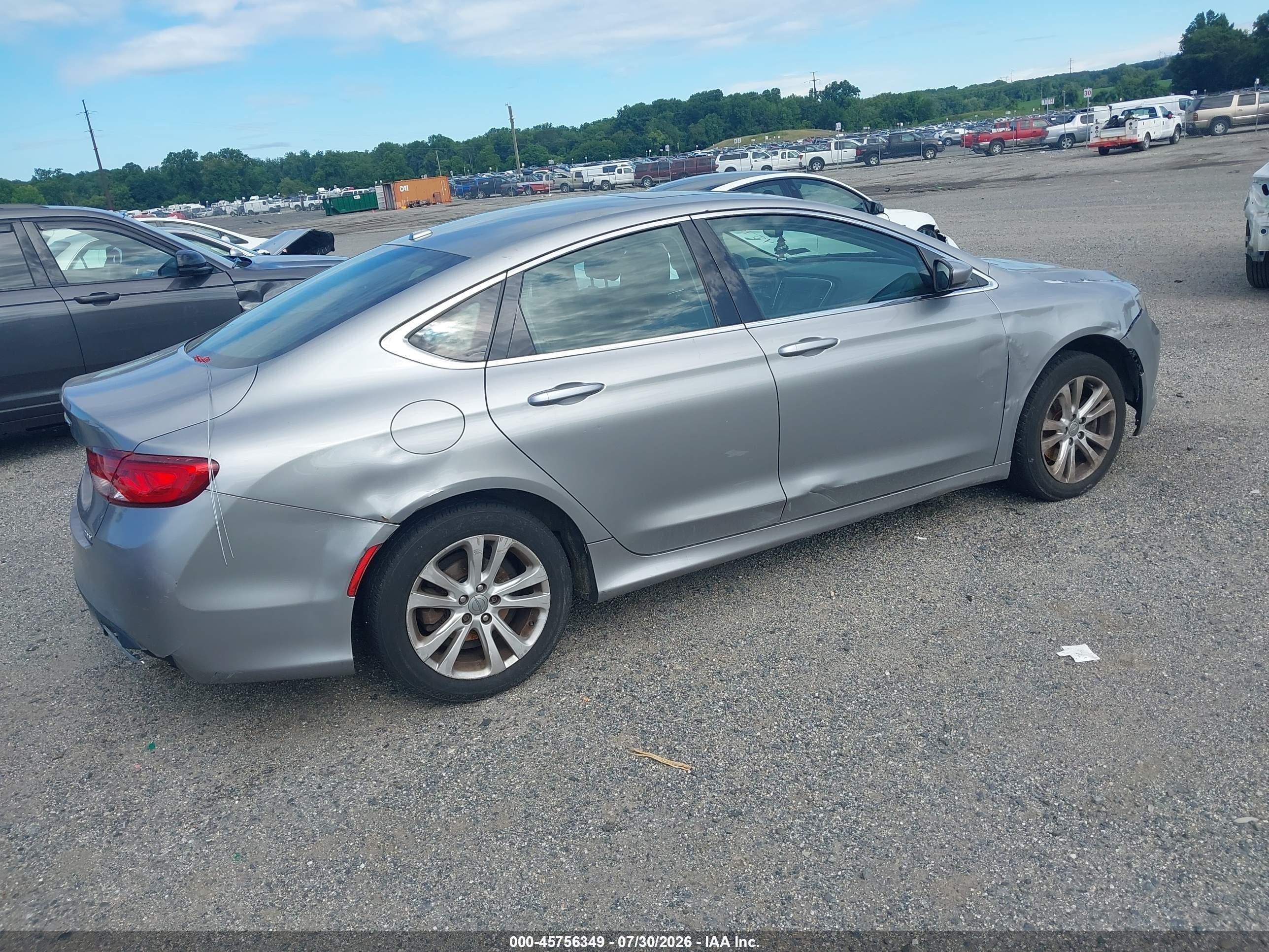 2015 Chrysler 200 Limited Silver vin: 1C3CCCAB4FN538321