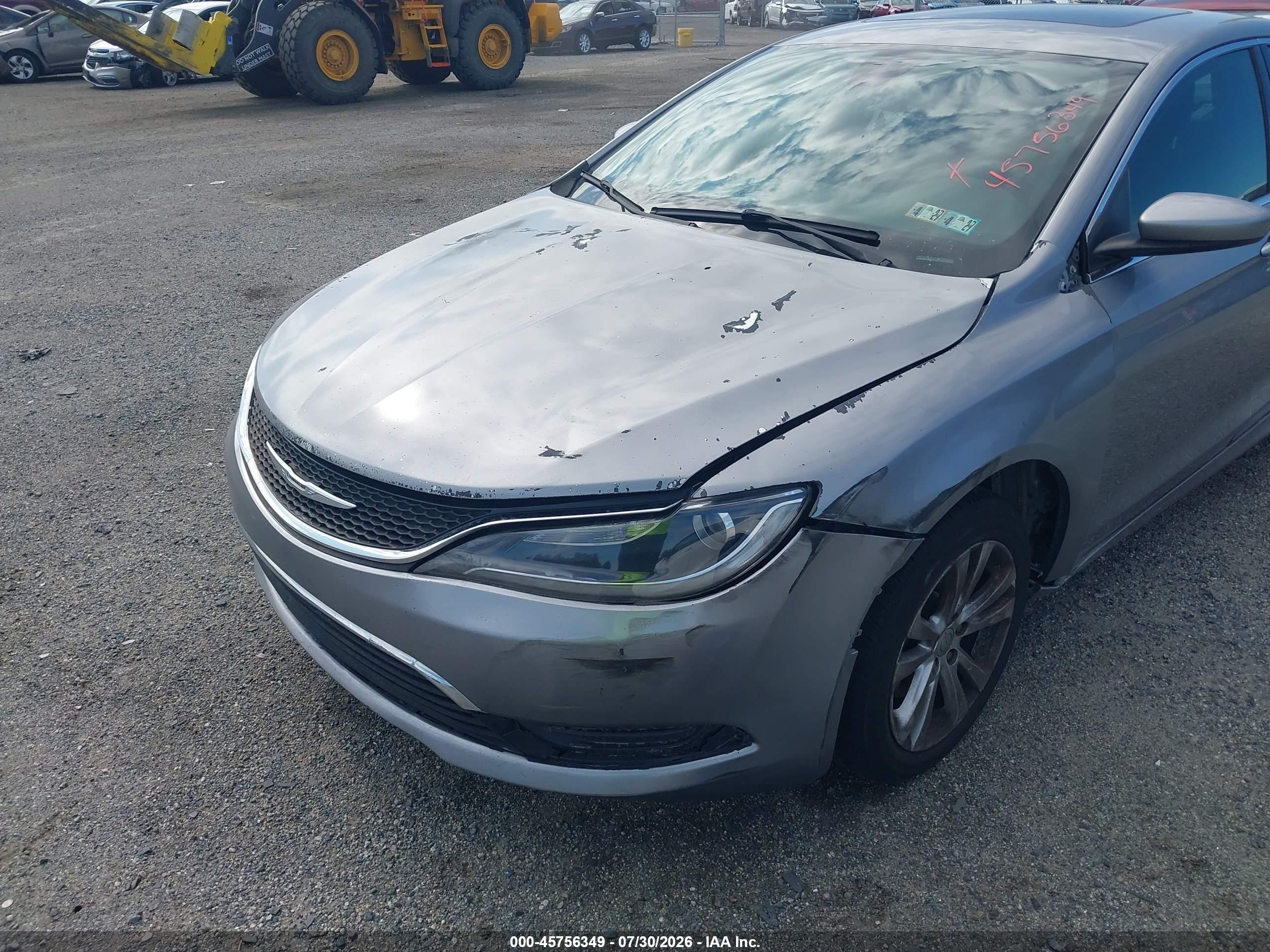 2015 Chrysler 200 Limited Silver vin: 1C3CCCAB4FN538321