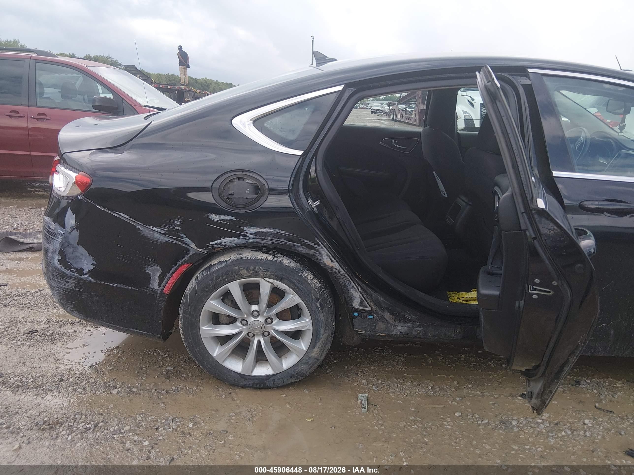 2015 Chrysler 200 Limited Черный vin: 1C3CCCAB4FN601028