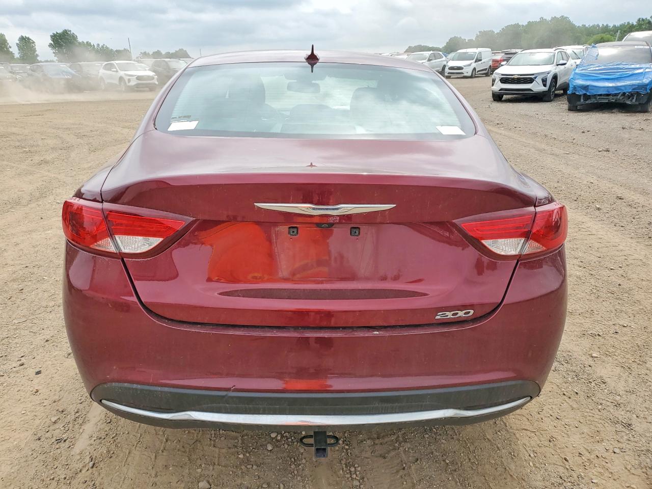 2015 Chrysler 200 Limited Red vin: 1C3CCCAB4FN614507