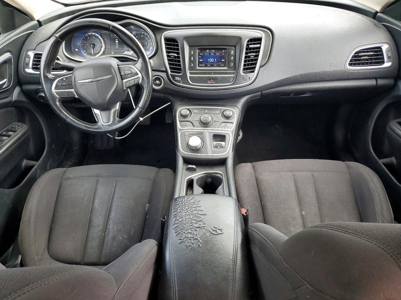 2015 Chrysler 200 Limited White vin: 1C3CCCAB4FN628956