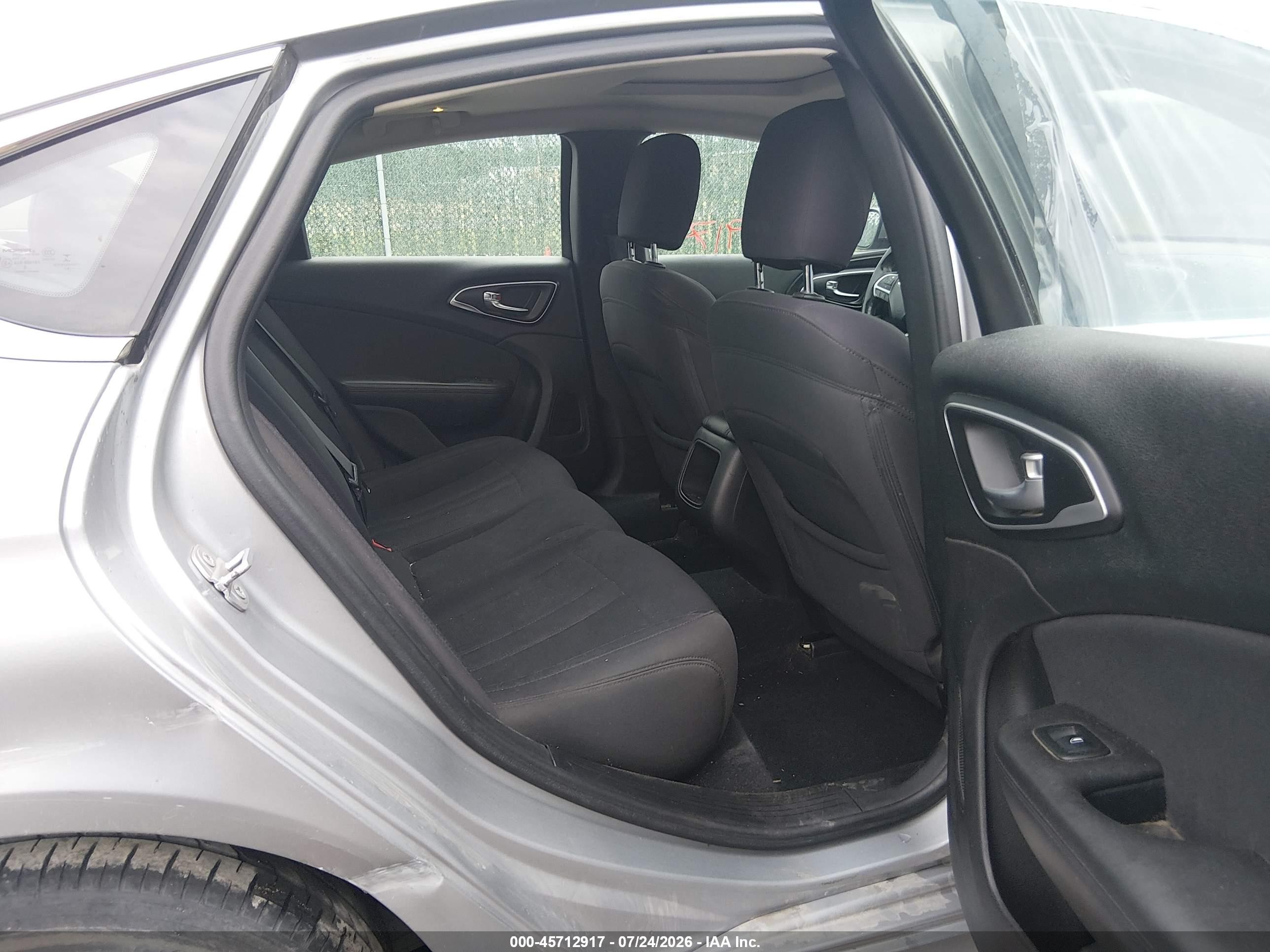 2015 Chrysler 200 Limited Gray vin: 1C3CCCAB4FN633185