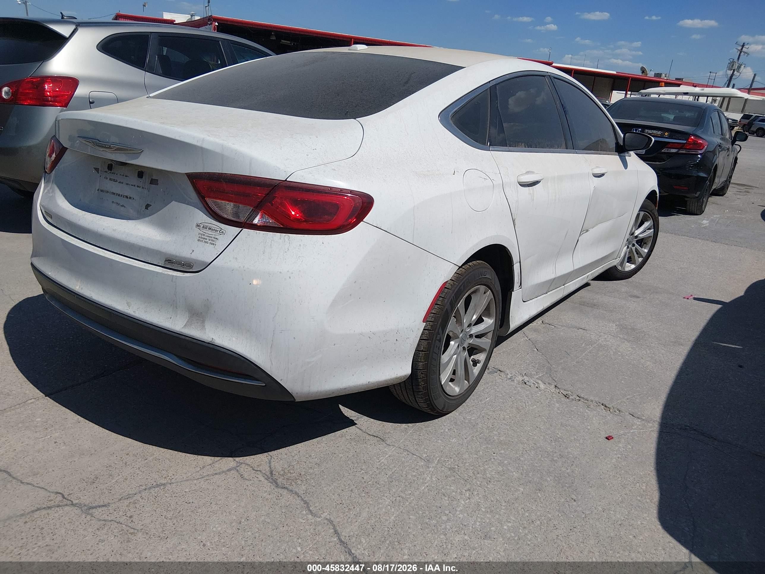 2015 Chrysler 200 Limited White vin: 1C3CCCAB4FN658491