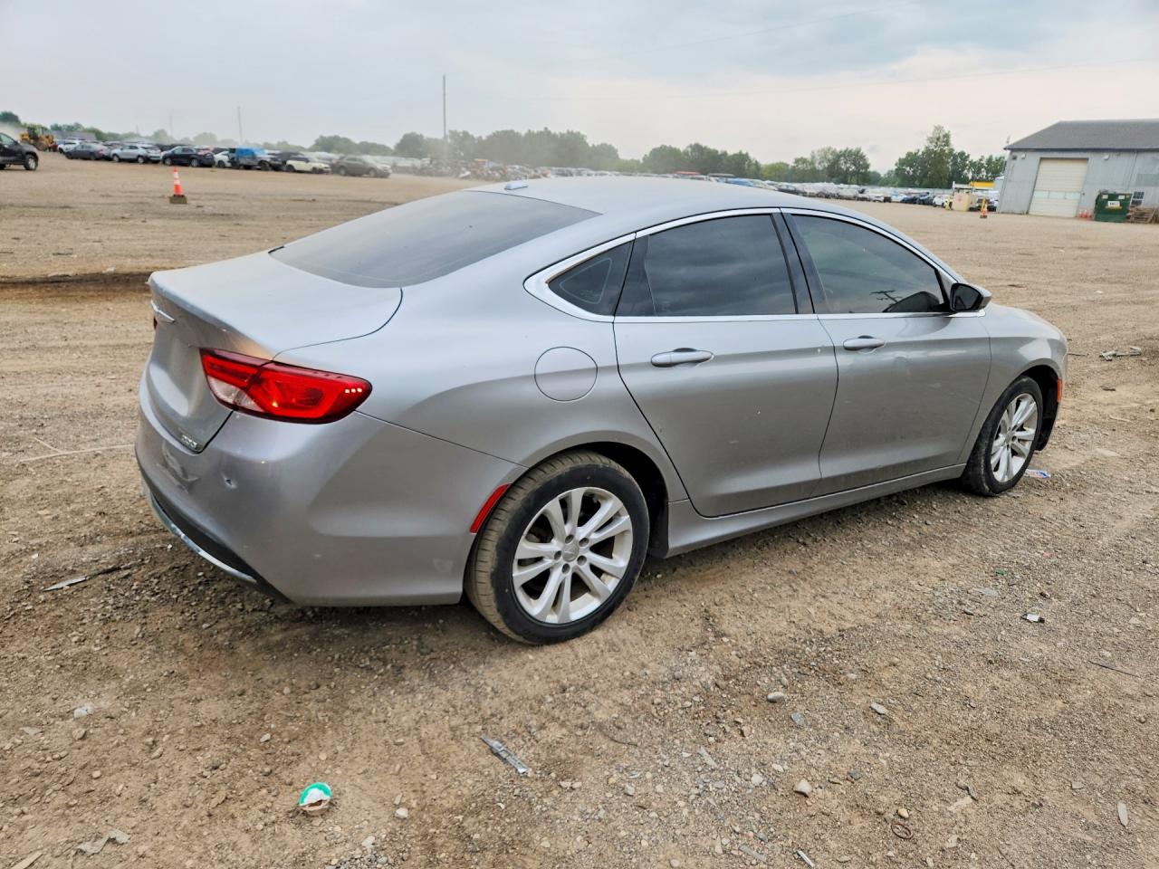 2015 Chrysler 200 Limited Silver vin: 1C3CCCAB4FN666784