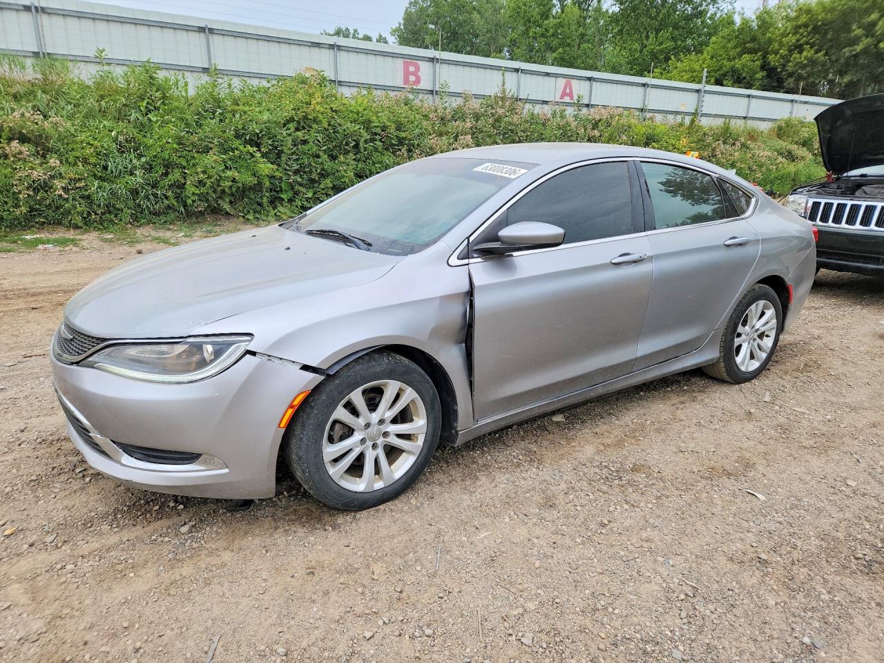 2015 Chrysler 200 Limited Silver vin: 1C3CCCAB4FN666784