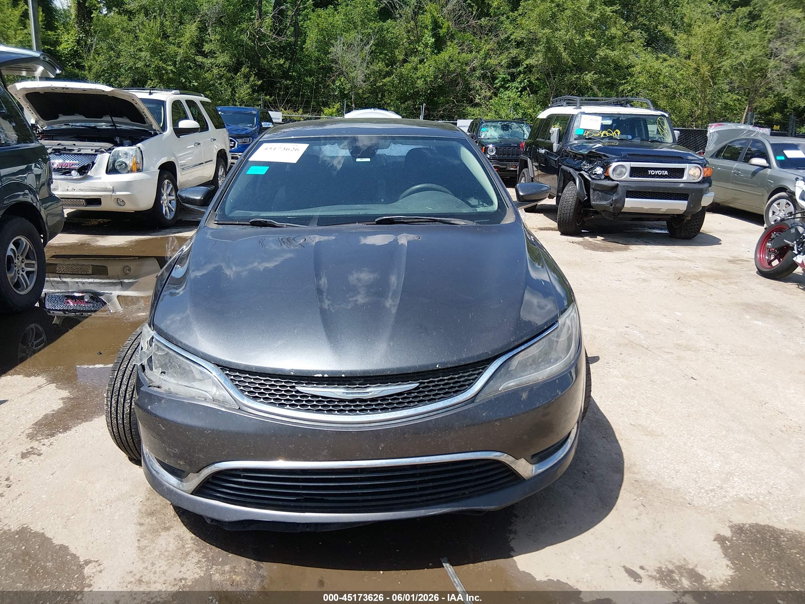 2015 Chrysler 200 Limited Серый vin: 1C3CCCAB4FN686002