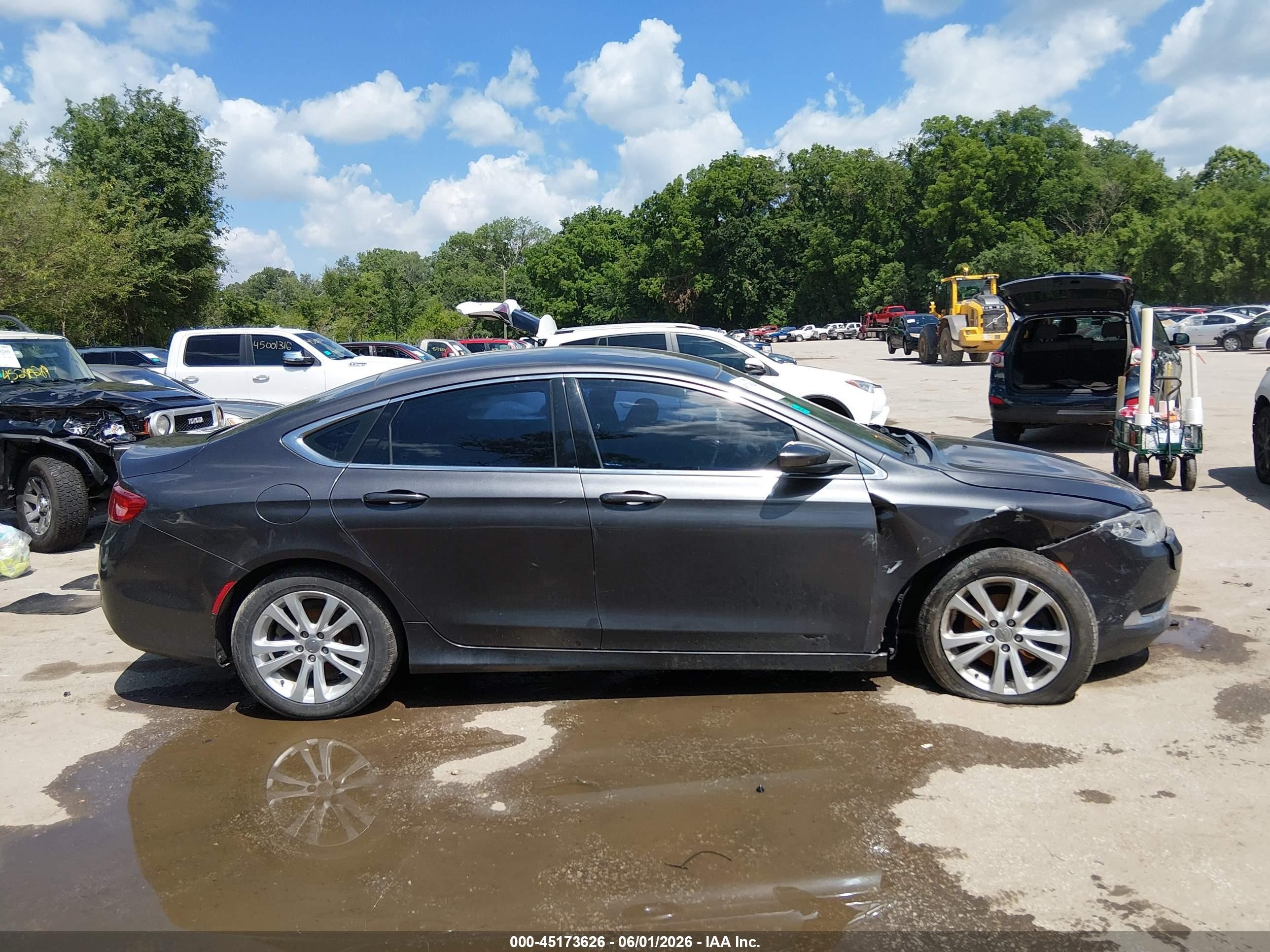 2015 Chrysler 200 Limited Серый vin: 1C3CCCAB4FN686002