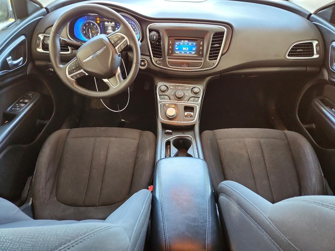 2015 Chrysler 200 Limited Серебряный vin: 1C3CCCAB4FN691314
