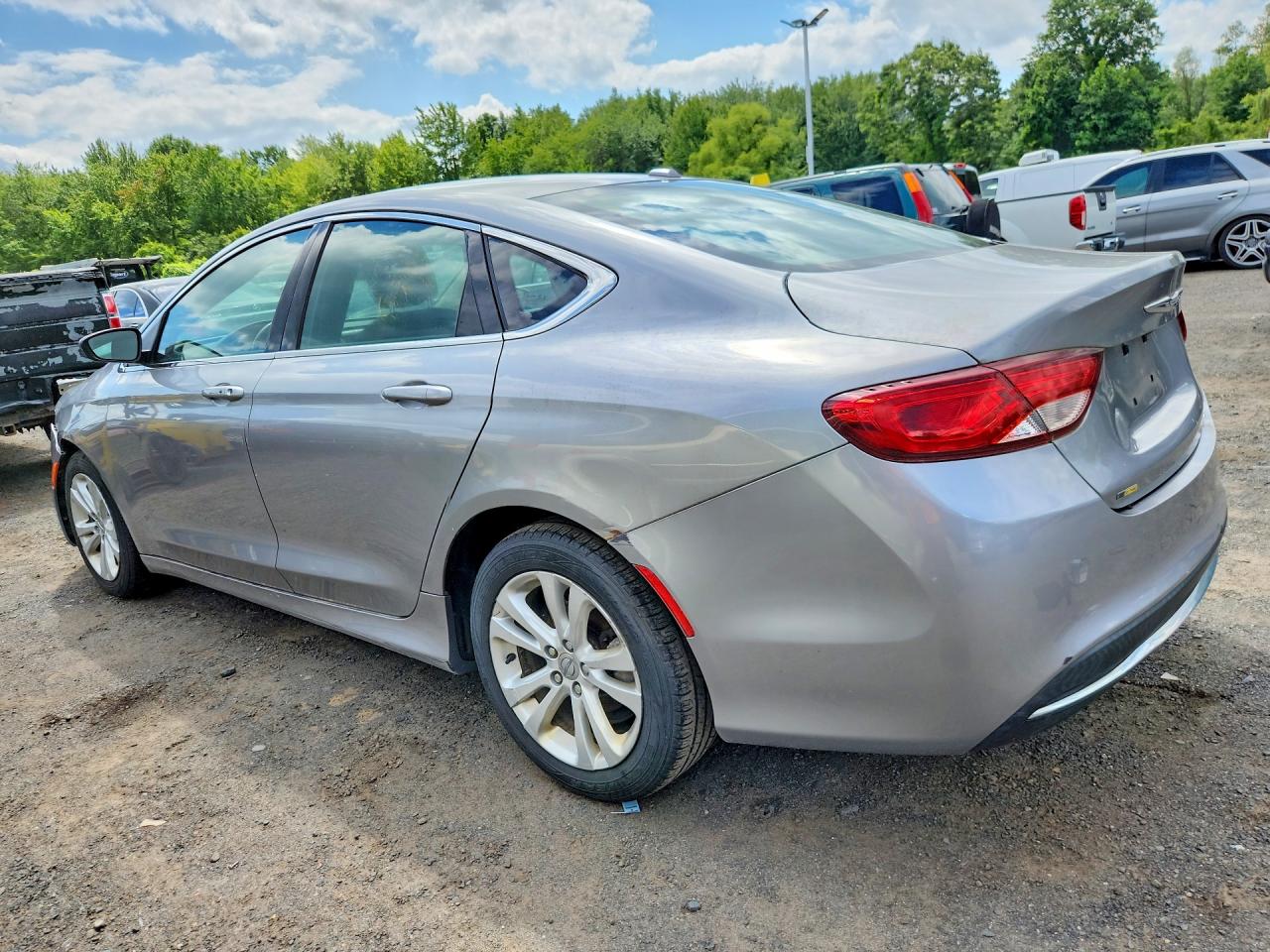 2015 Chrysler 200 Limited Silver vin: 1C3CCCAB4FN744044