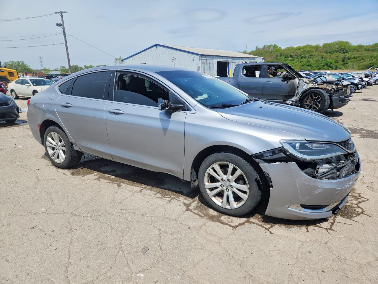 2016 Chrysler 200 Limited Silver vin: 1C3CCCAB4GN115921