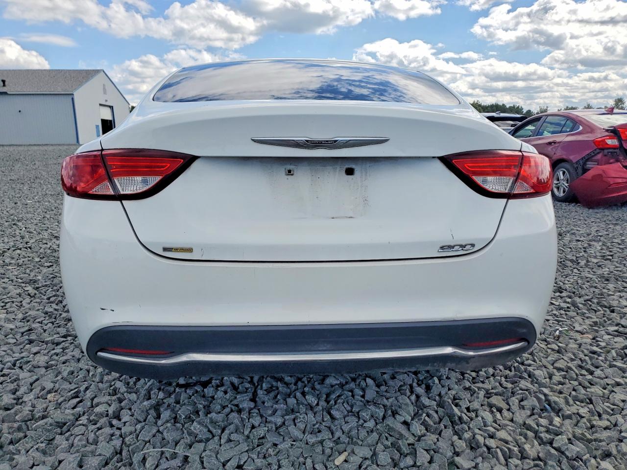 2015 Chrysler 200 Limited White vin: 1C3CCCAB5FN570159