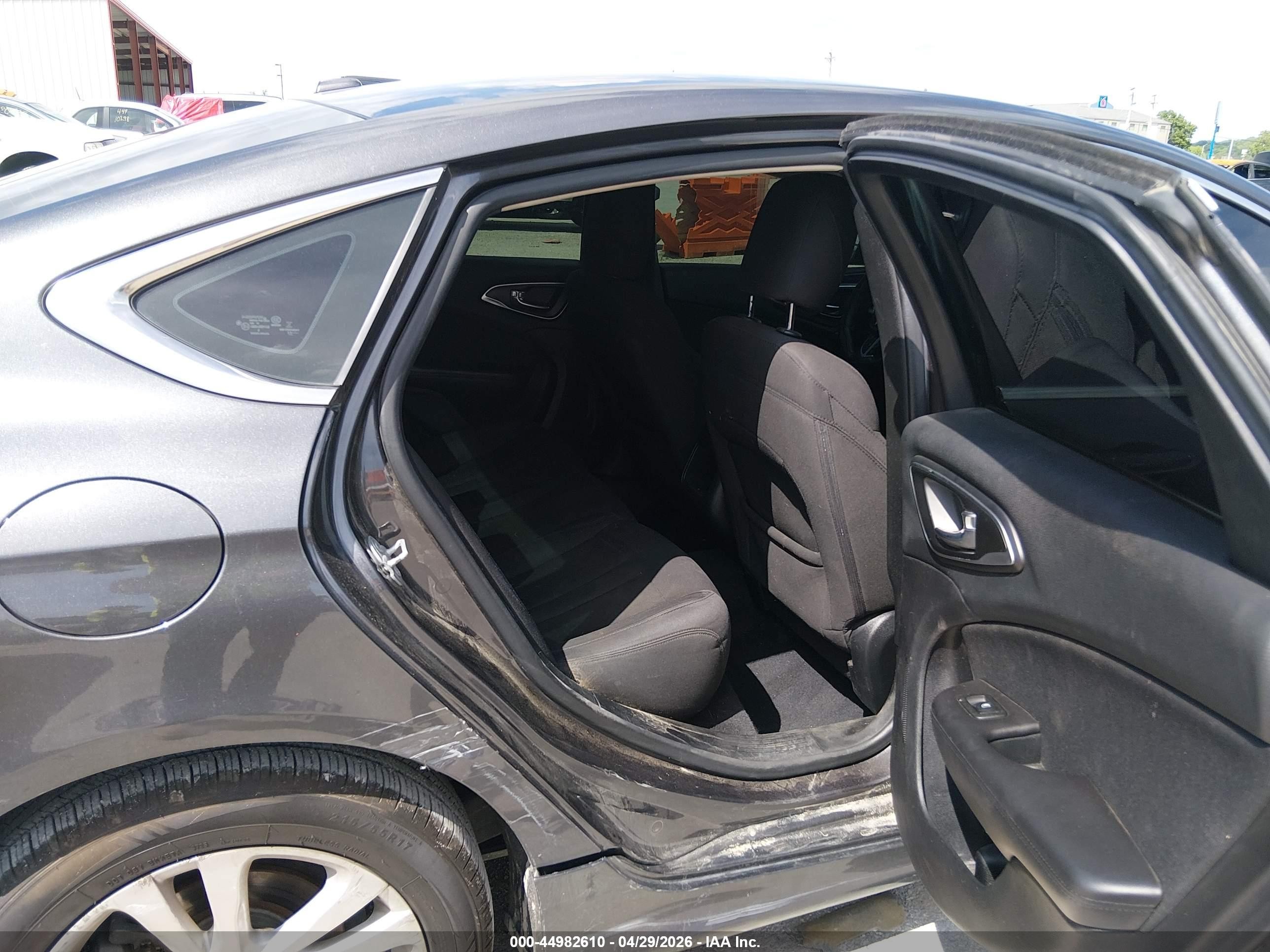 2015 Chrysler 200 Limited Gray vin: 1C3CCCAB5FN616637
