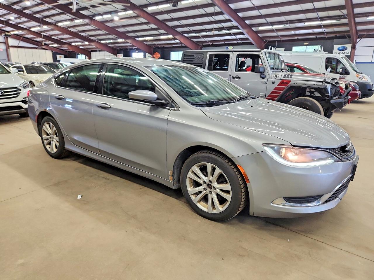 2015 Chrysler 200 Limited Silver vin: 1C3CCCAB5FN640730