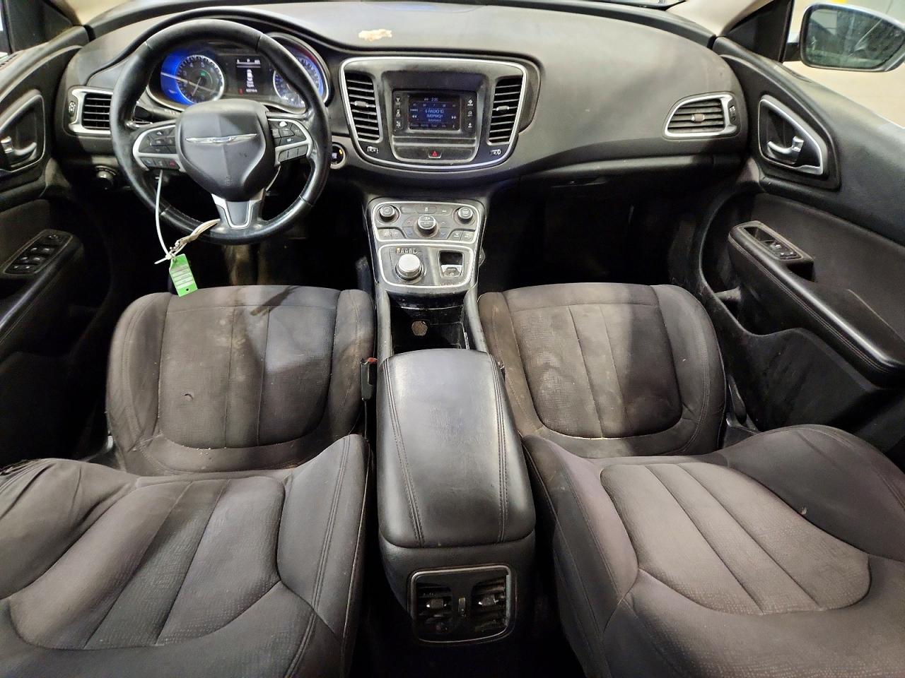 2015 Chrysler 200 Limited Silver vin: 1C3CCCAB5FN640730