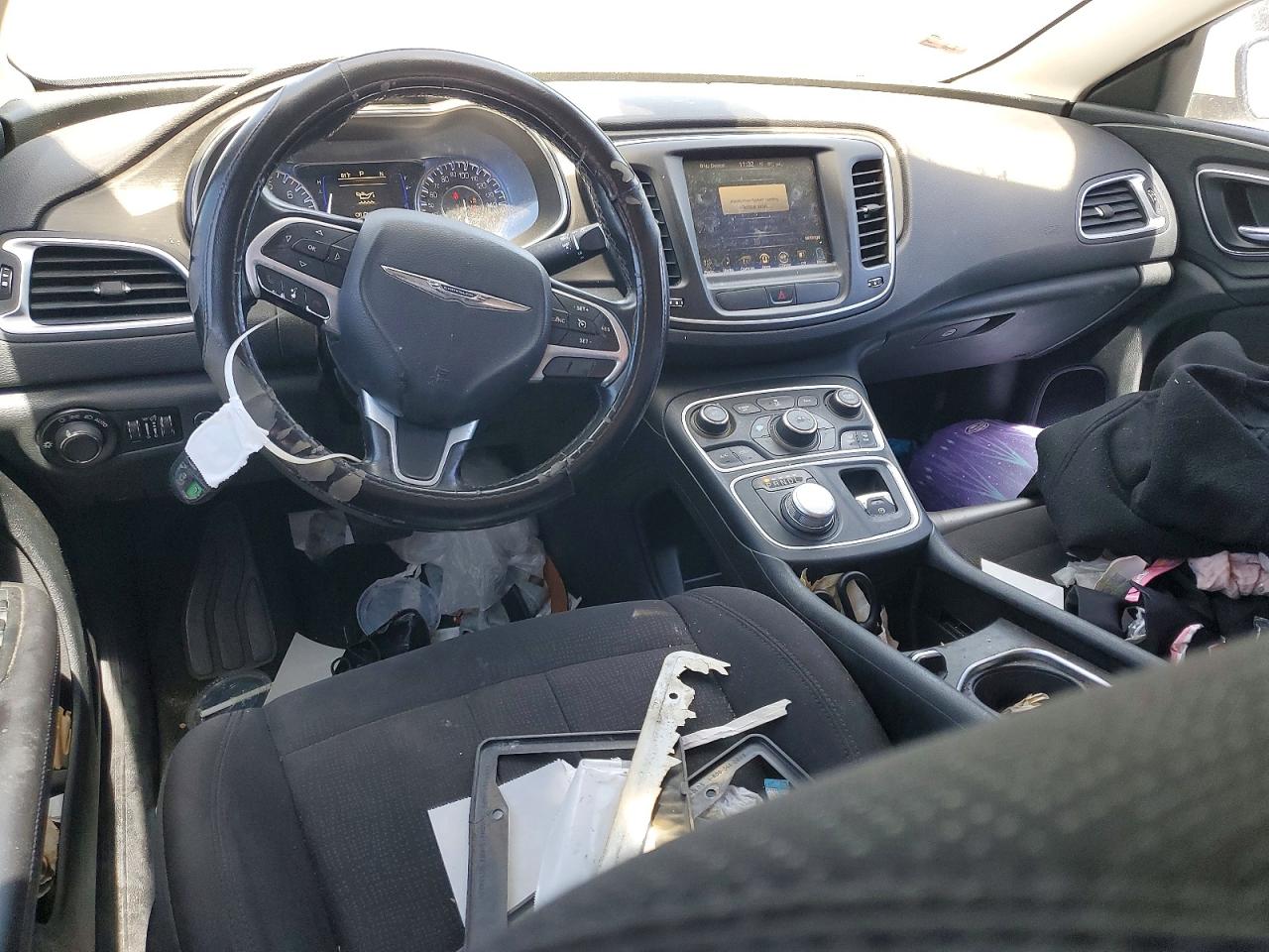 2015 Chrysler 200 Limited Белый vin: 1C3CCCAB5FN672531