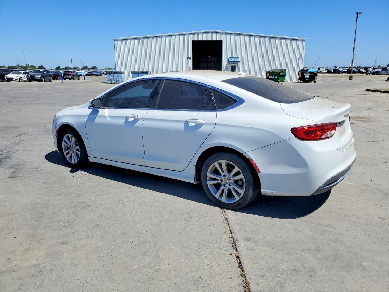 2015 Chrysler 200 Limited Белый vin: 1C3CCCAB5FN672531