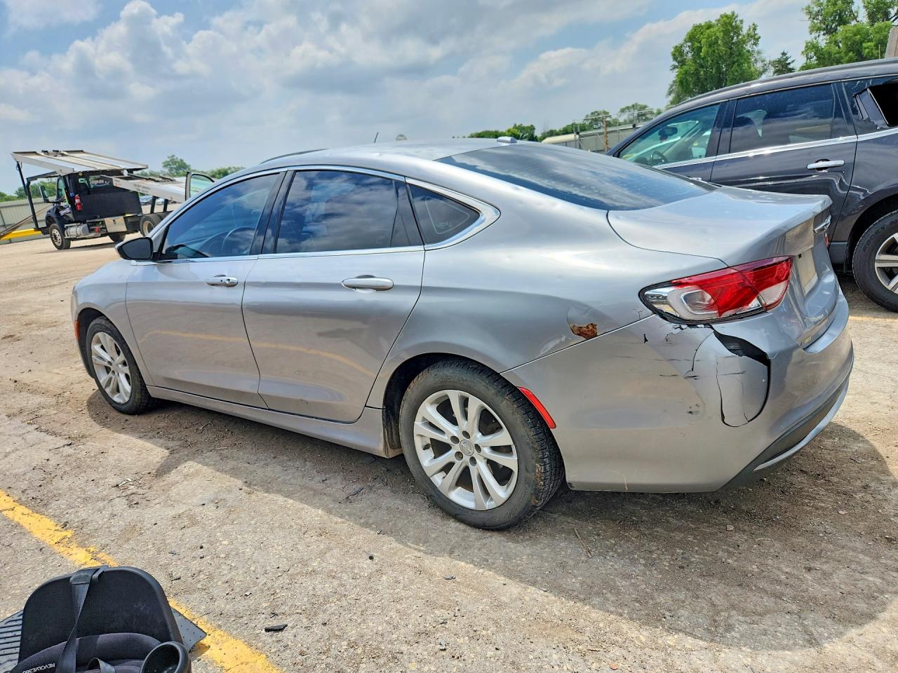 2015 Chrysler 200 Limited Silver vin: 1C3CCCAB5FN688731