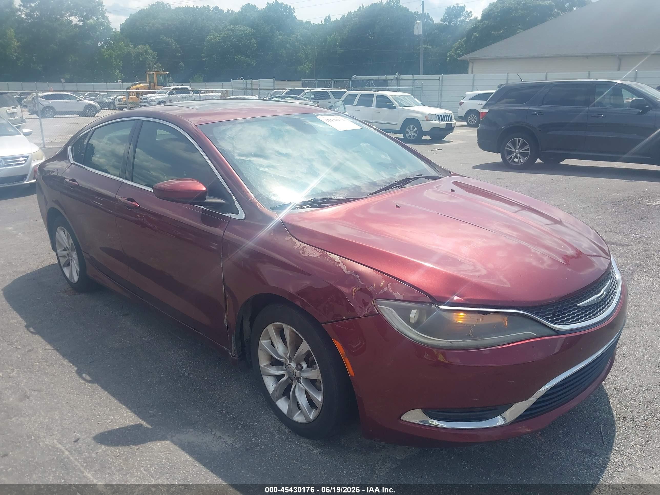 2015 Chrysler 200 Limited Maroon vin: 1C3CCCAB5FN713773