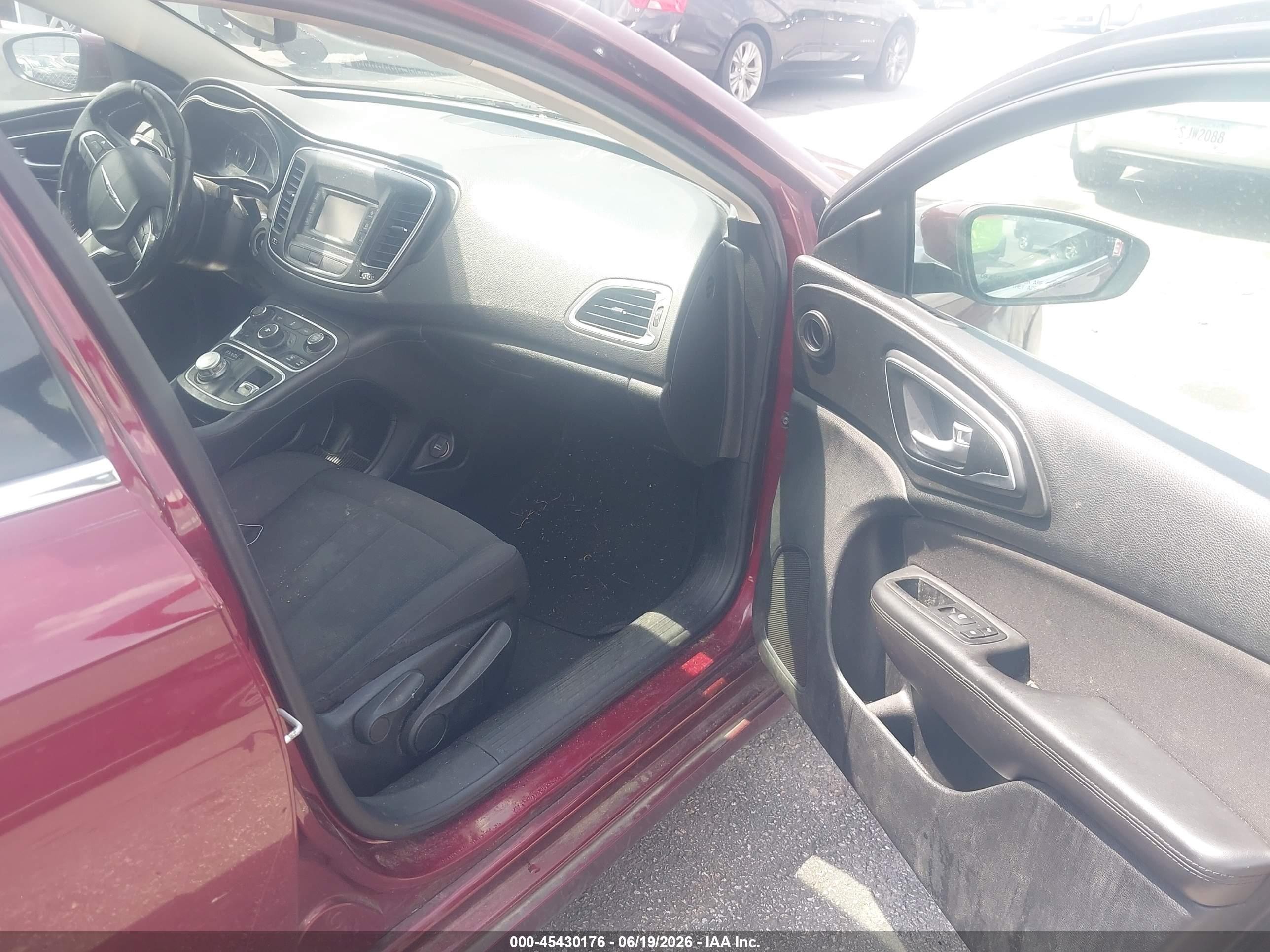 2015 Chrysler 200 Limited Maroon vin: 1C3CCCAB5FN713773