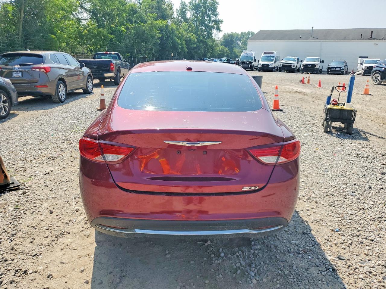 2015 Chrysler 200 Limited Red vin: 1C3CCCAB5FN731416