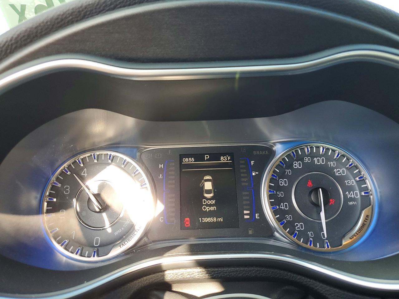 2015 Chrysler 200 Gray vin: 1C3CCCAB5FN739564